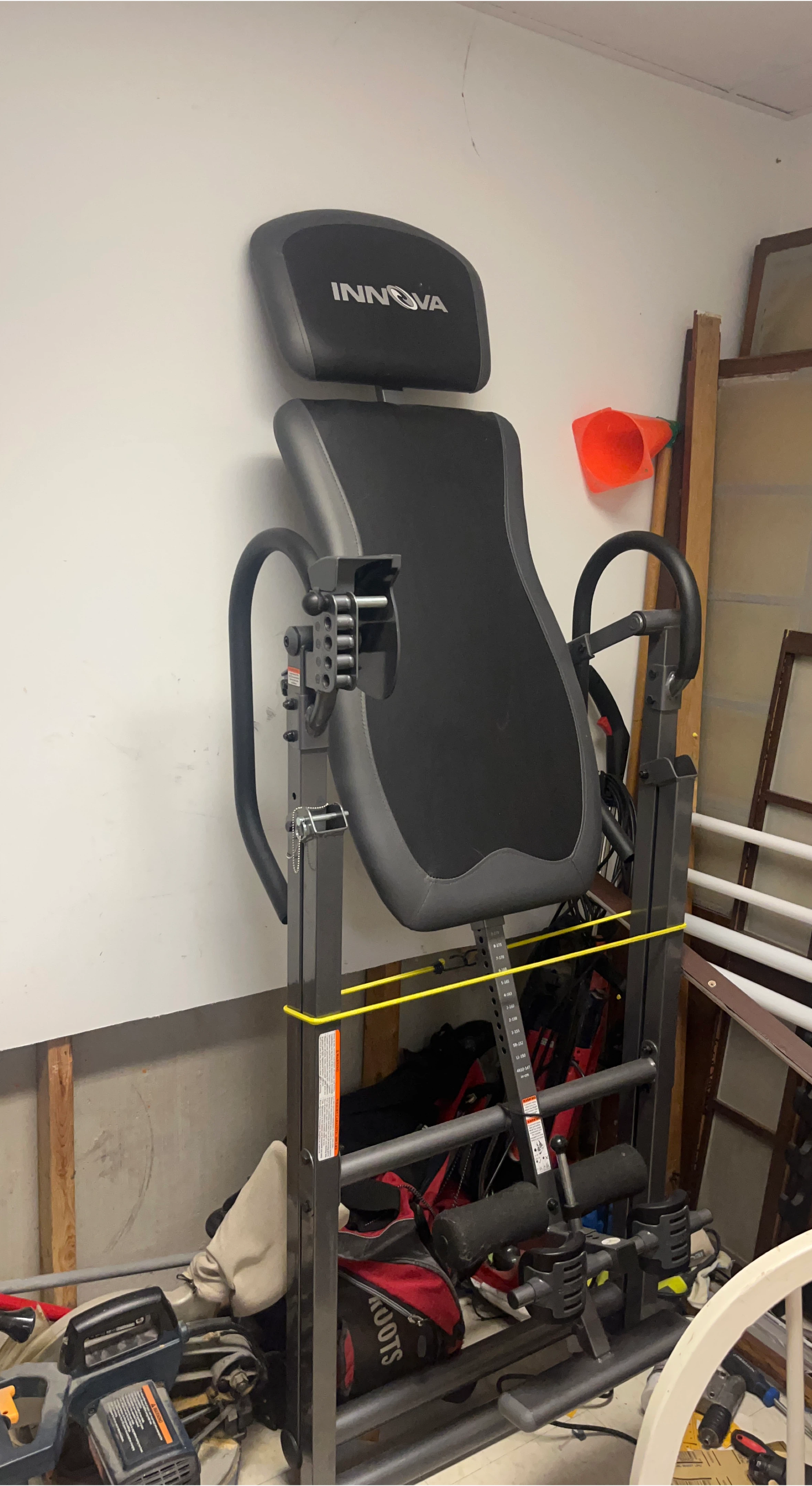 Innova Inversion Table