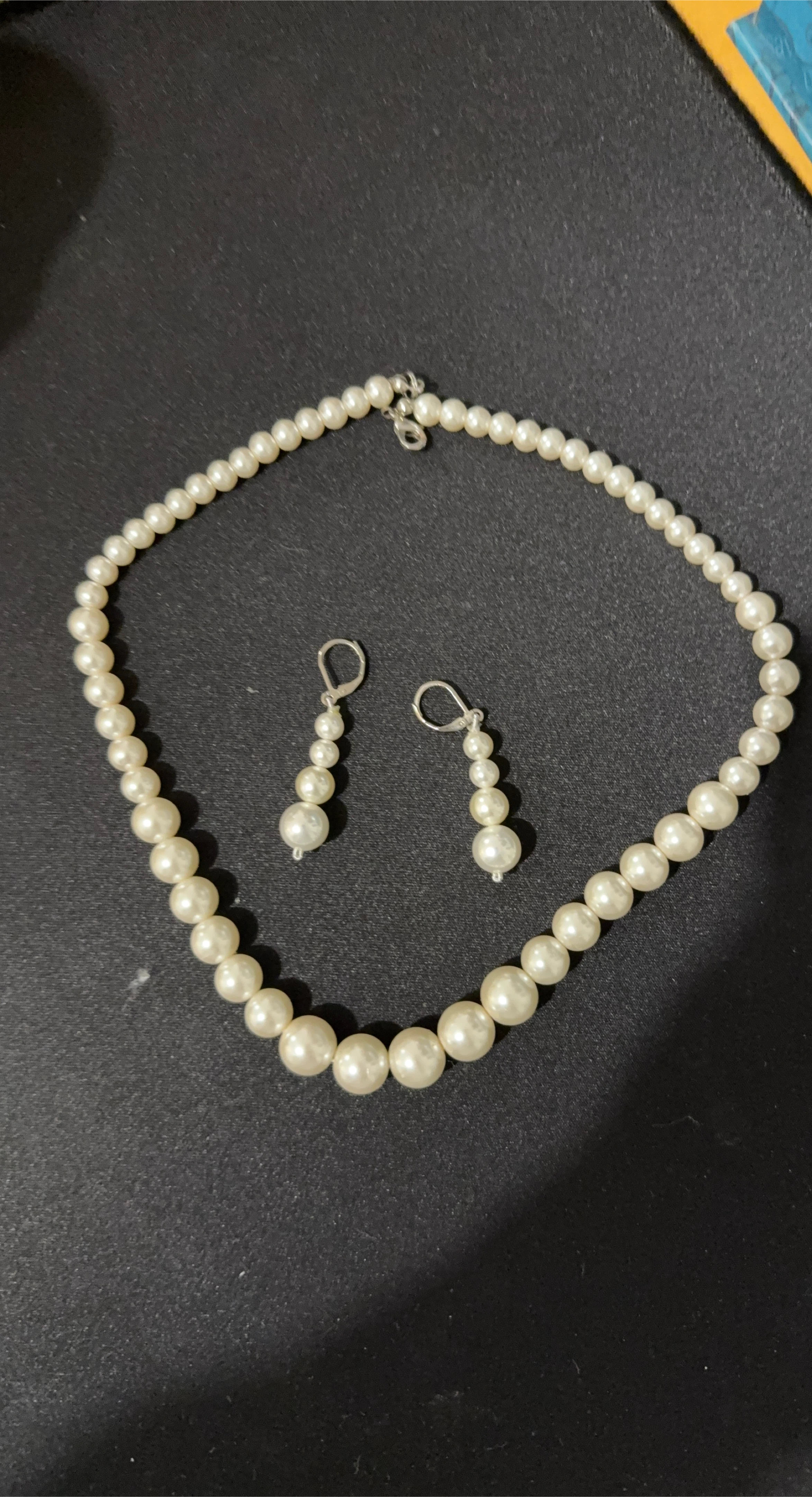 Pearl Necklace and Earrings Set