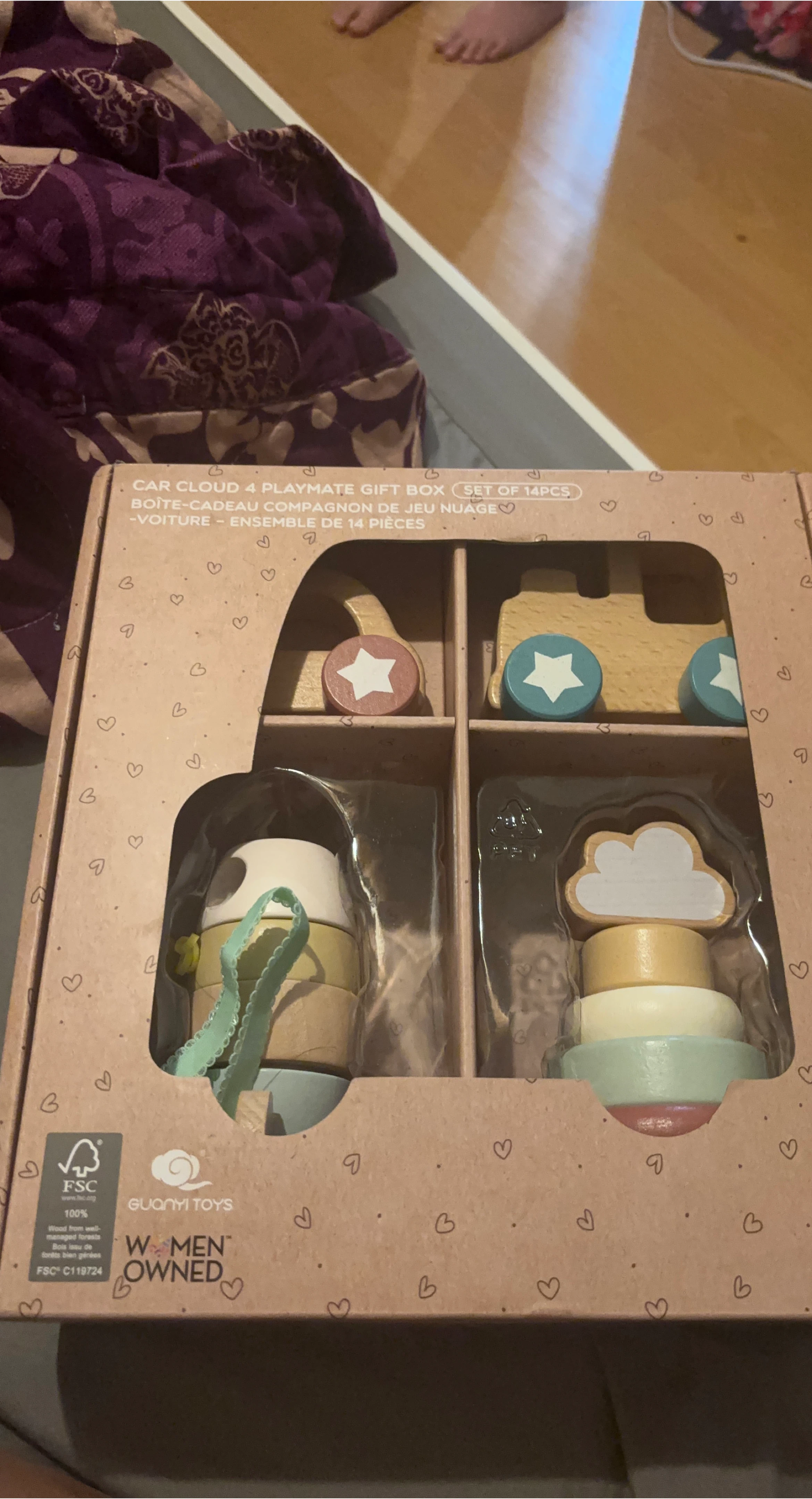 Guanyi Toys Car Cloud 4 Playmate Gift Box