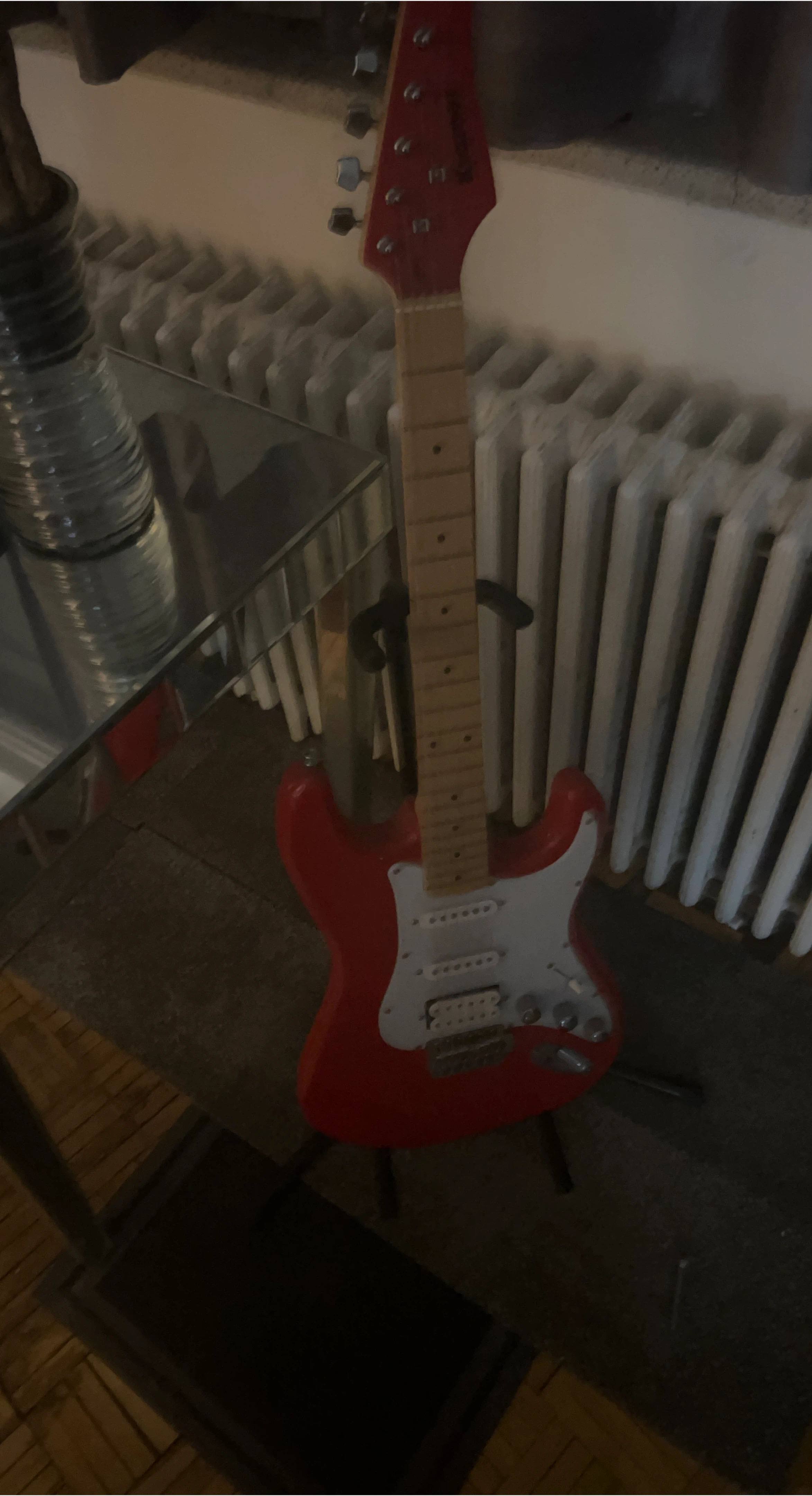 Kramer Focus VT-211S Red Electric Guitar