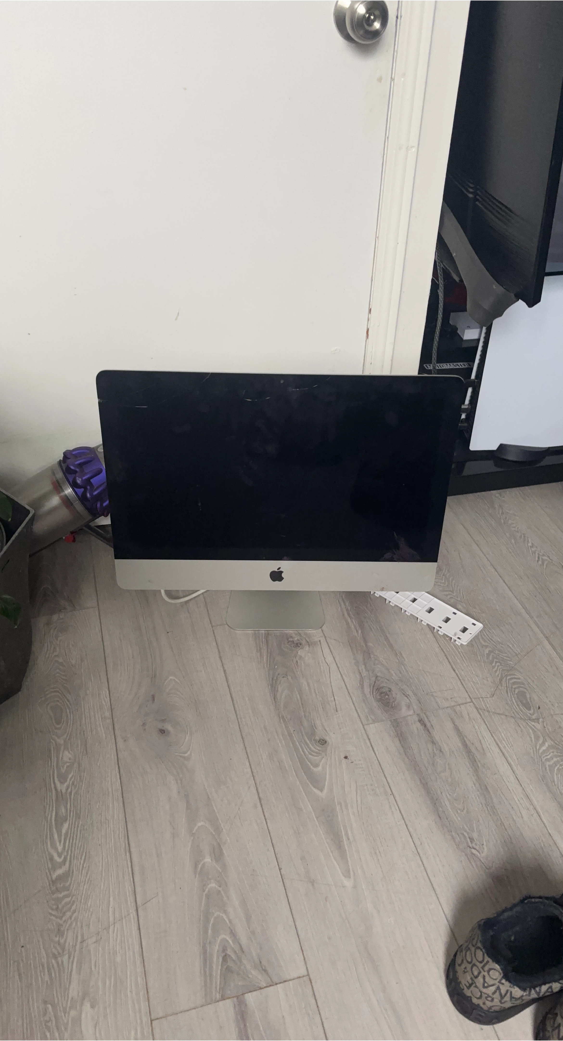 Apple iMac All-in-One Desktop