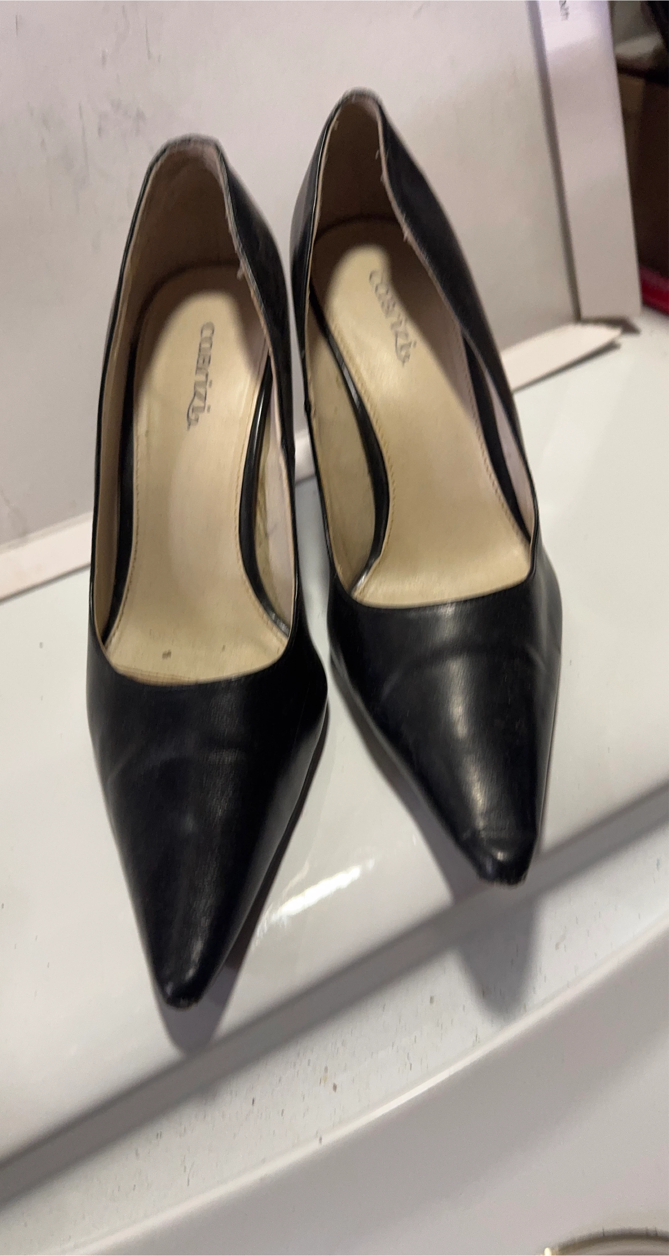 Cabrizi Black Heels