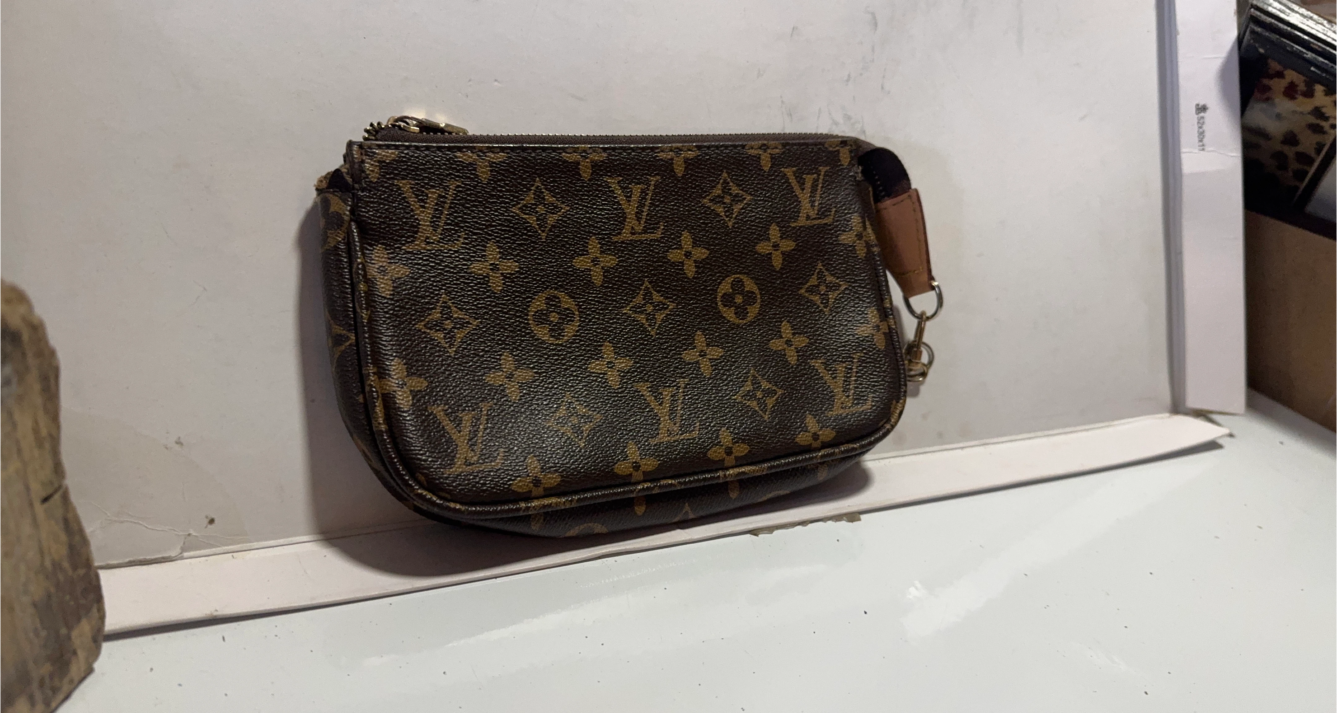 Louis Vuitton Mini Pochette Accessoires
