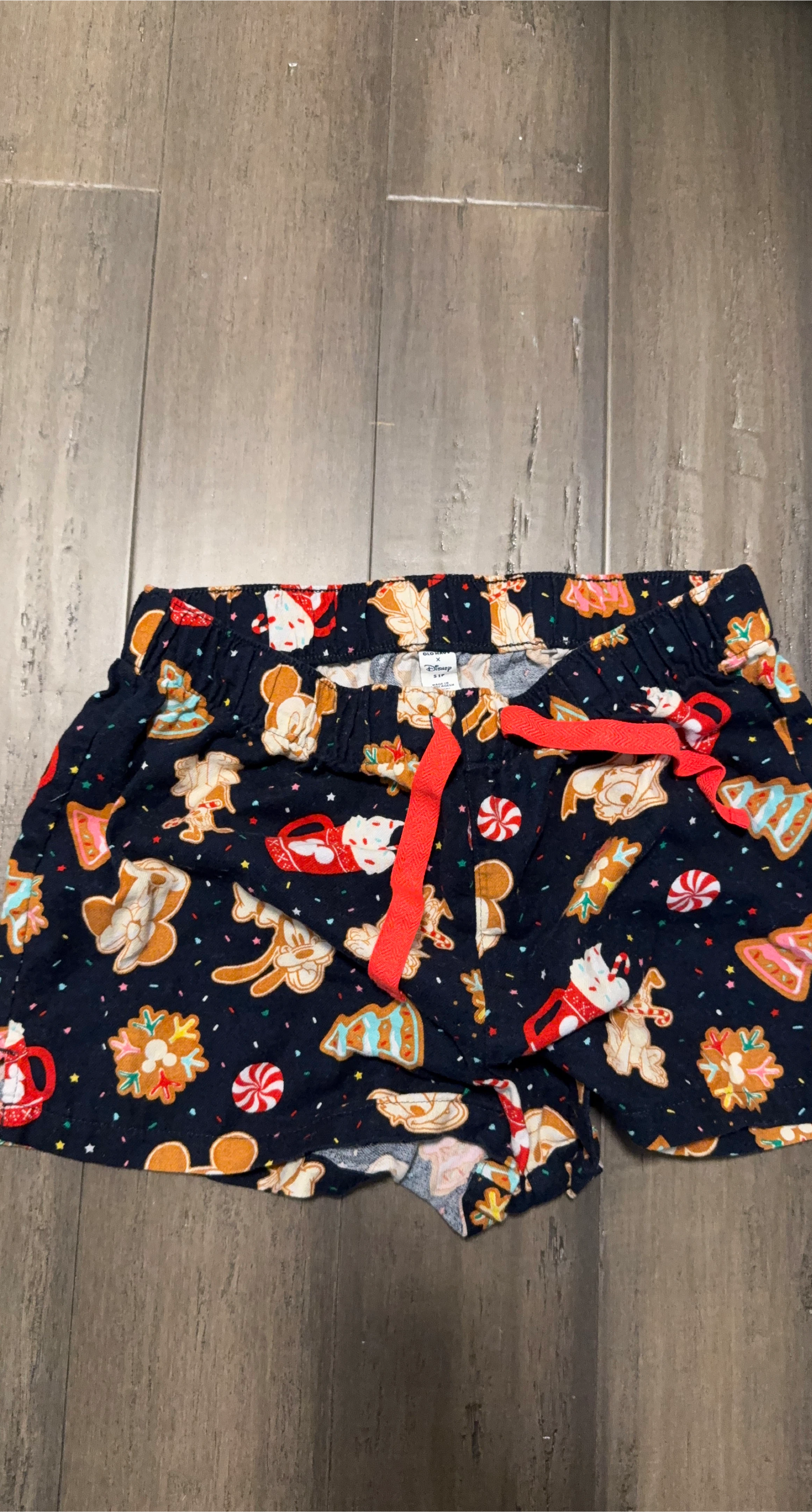 Disney Christmas Pajama Shorts - Size small