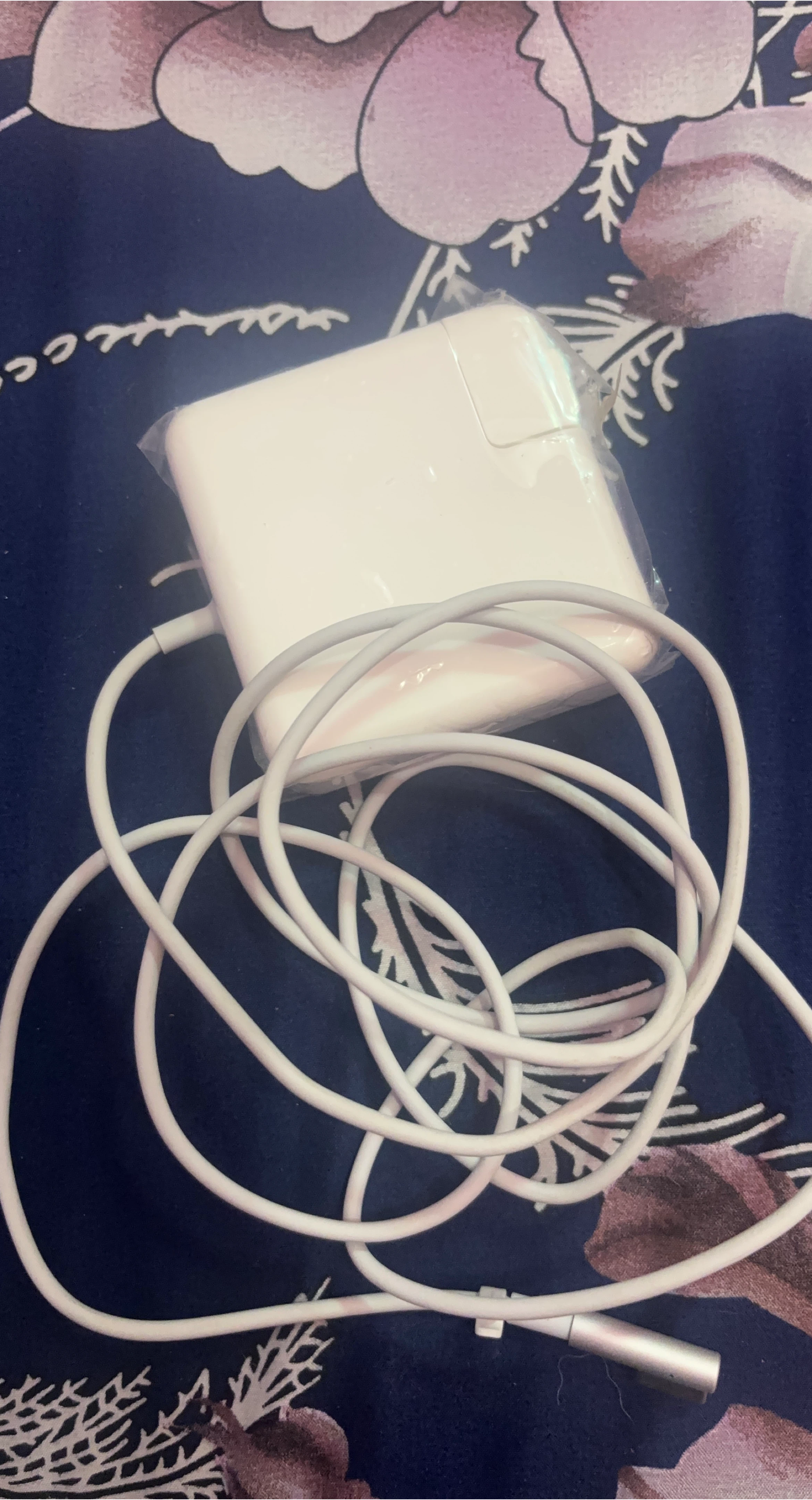 Apple 60W Replacement AC Adapter - New