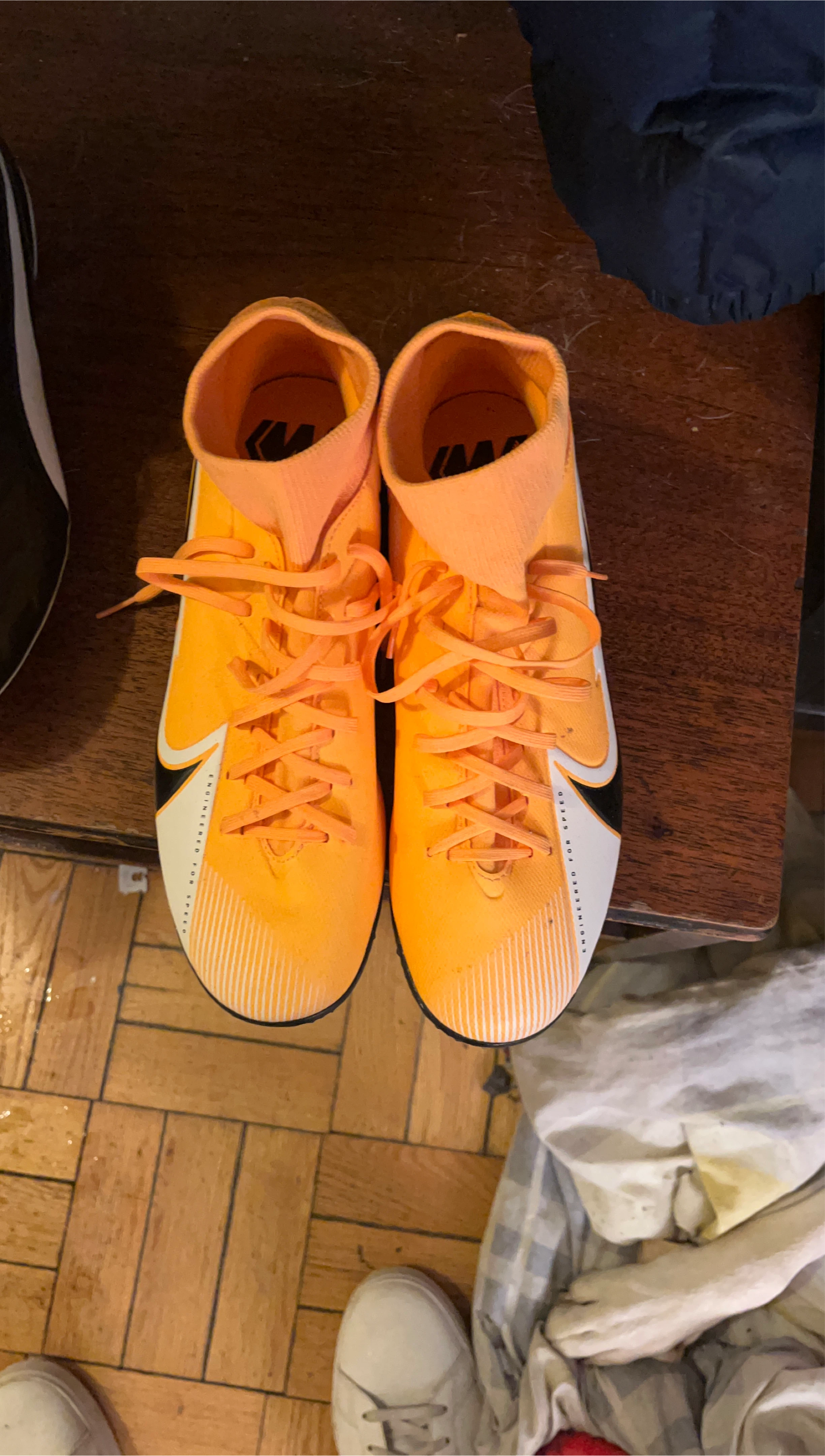 Nike Mercurial Soccer Cleats - Size 8