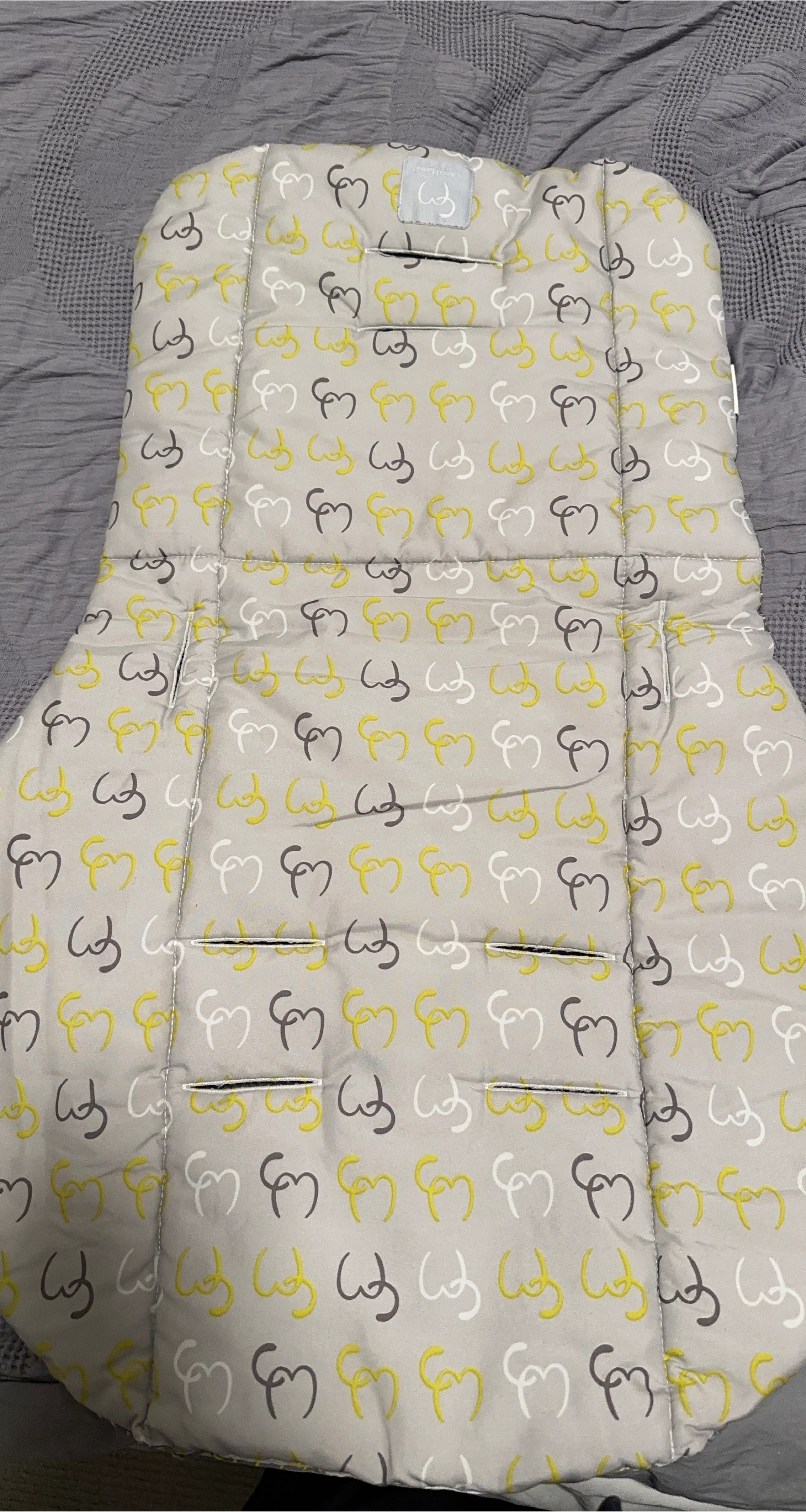 Stroller liner 2 different patterns