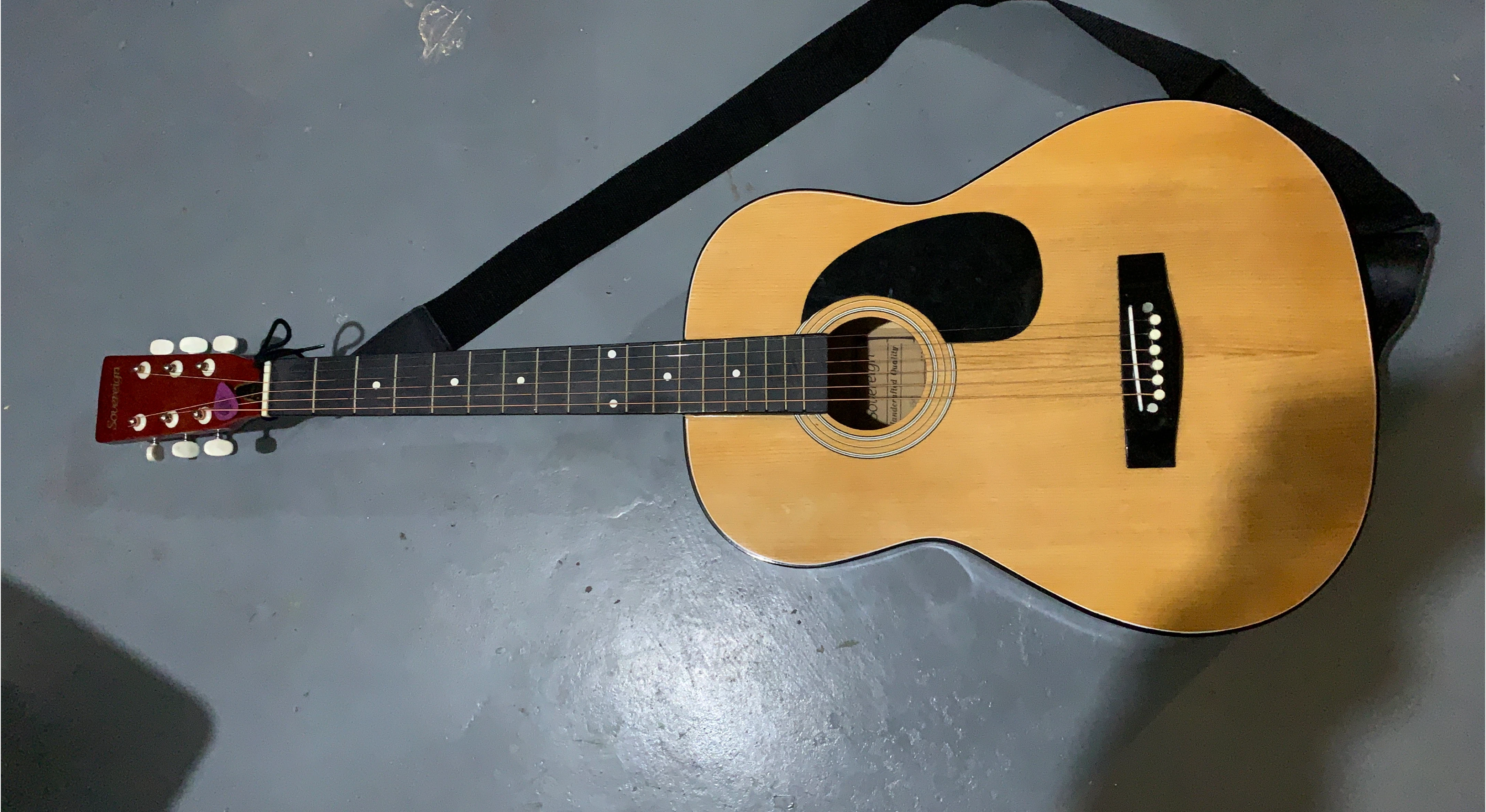 Sovereign Acoustic Guitar with Strap