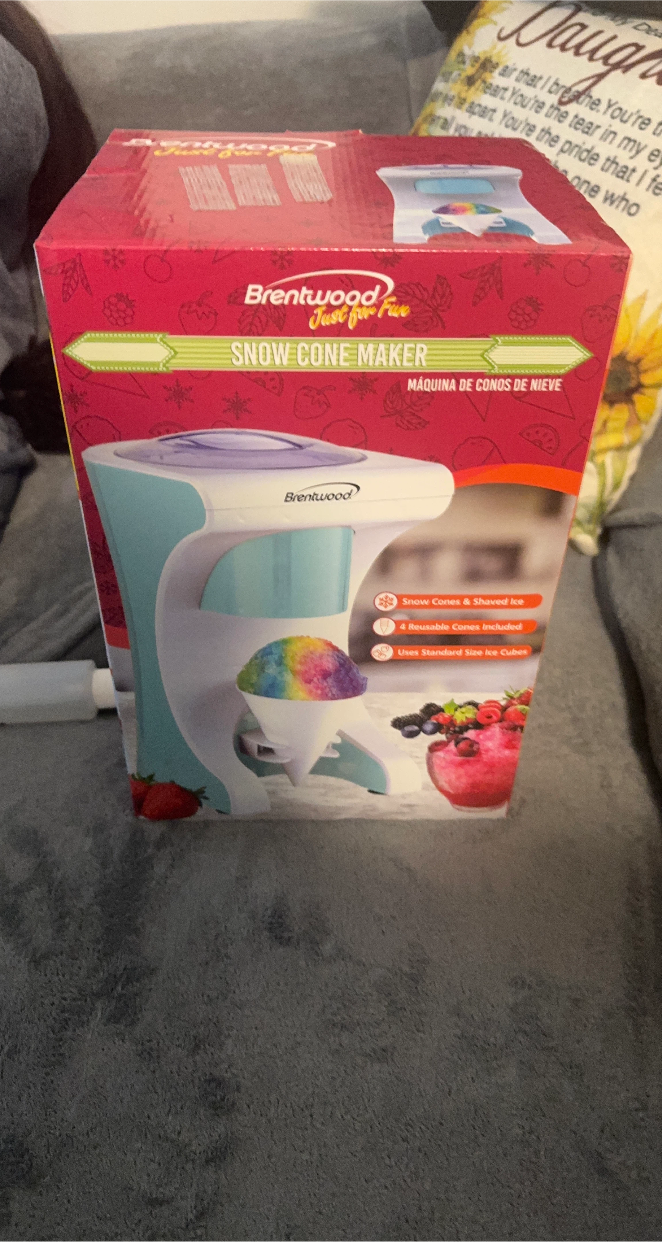 Brentwood Snow Cone Maker - Like New!