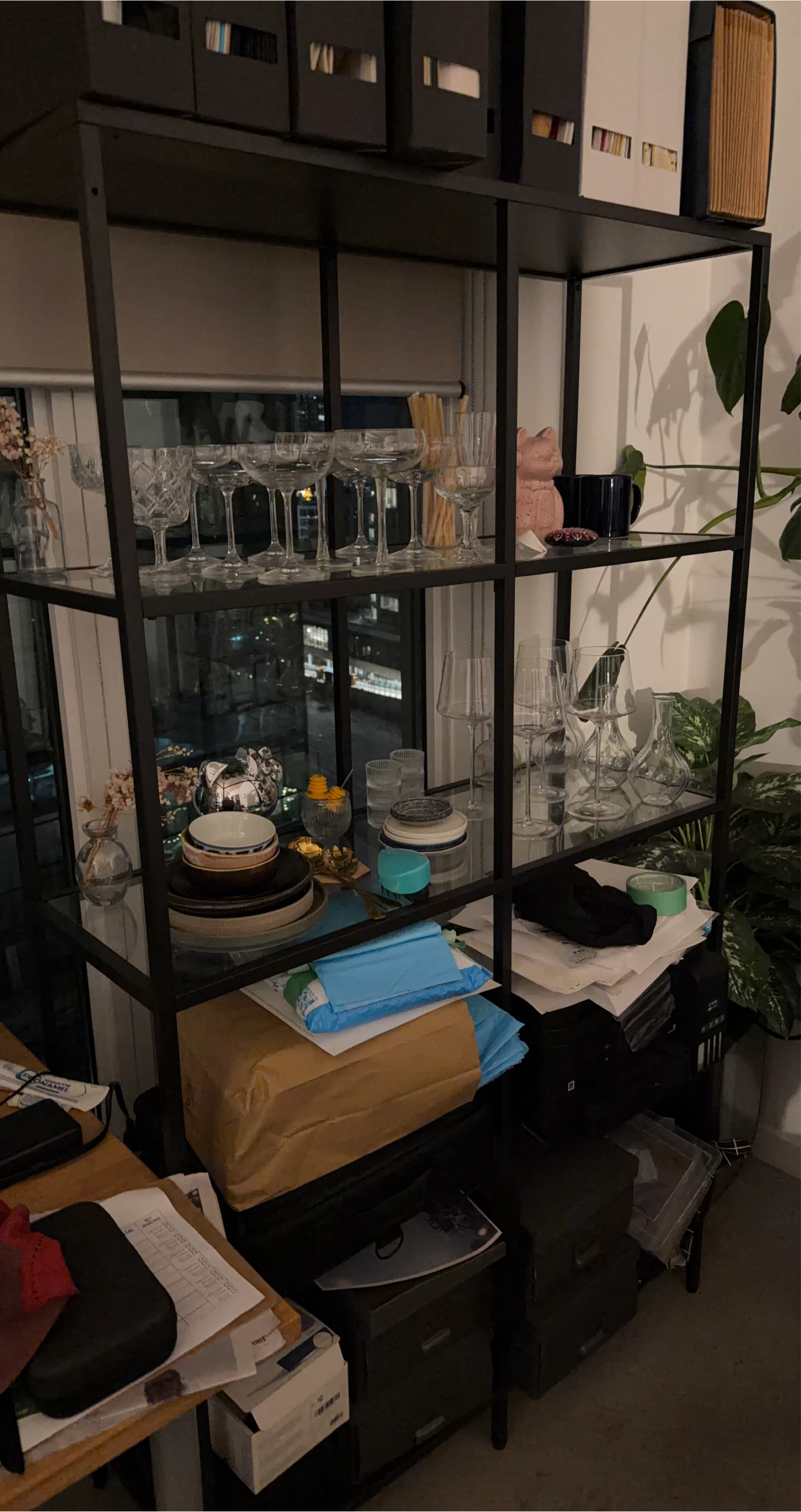 Shelving unit