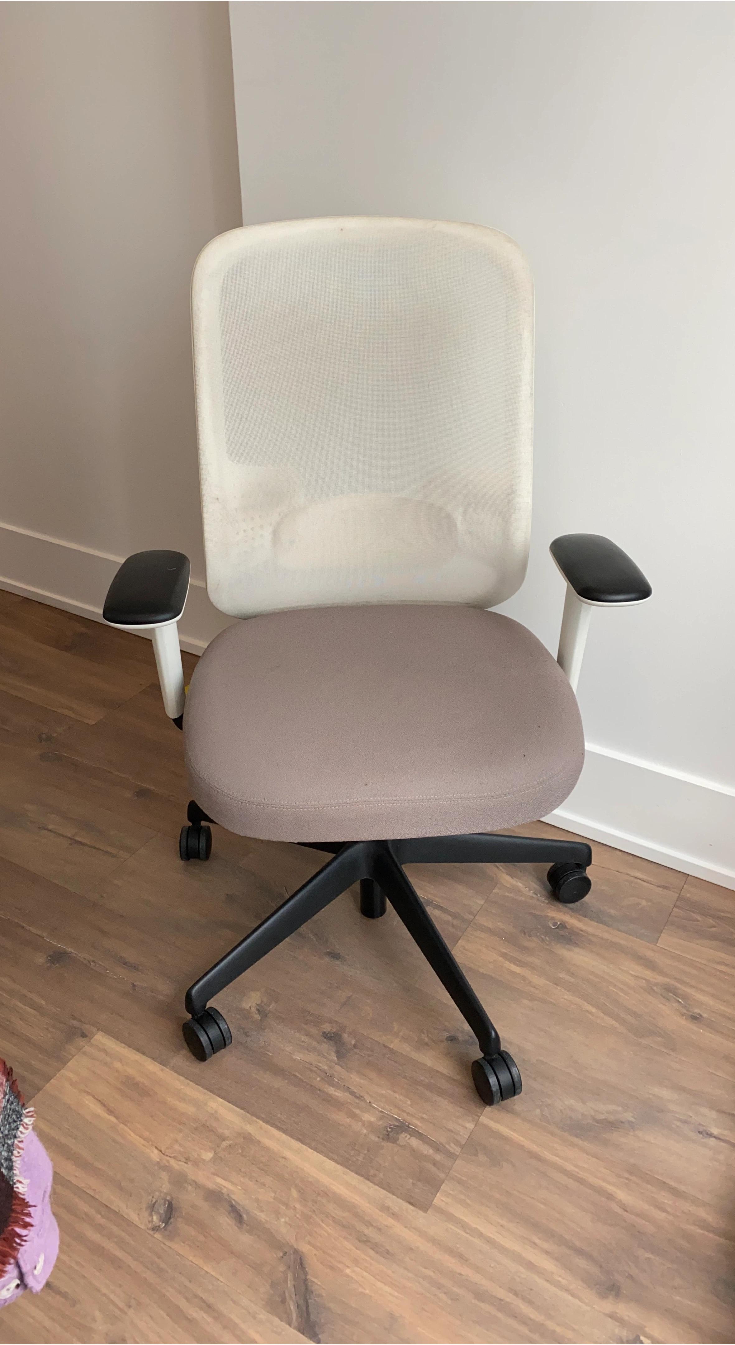 Teknion Projek Task Chair