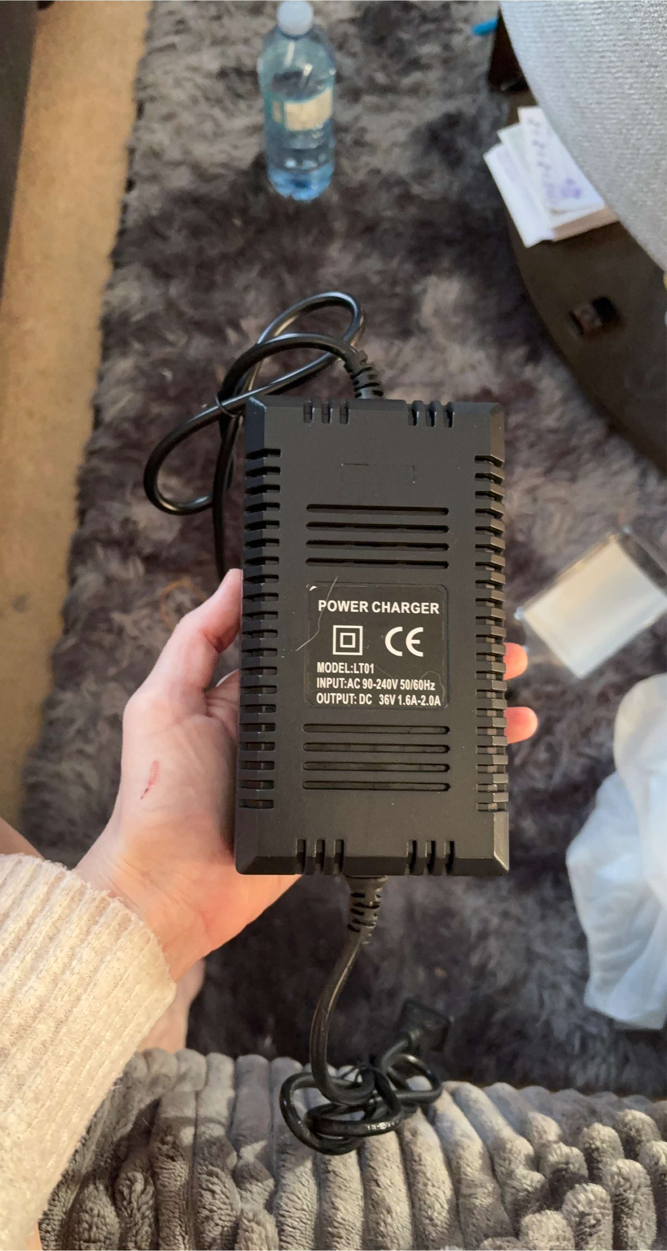 Power Charger Model LT01