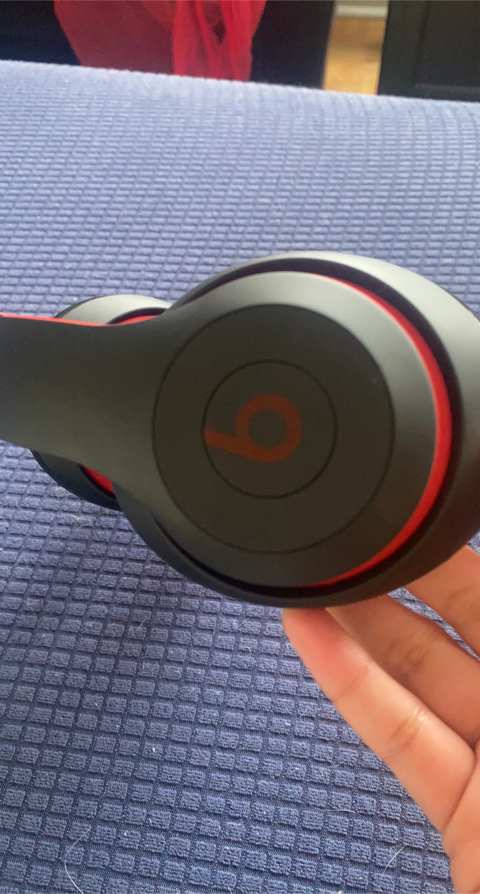 Beats Solo3 Wireless Headphones - Red & Black