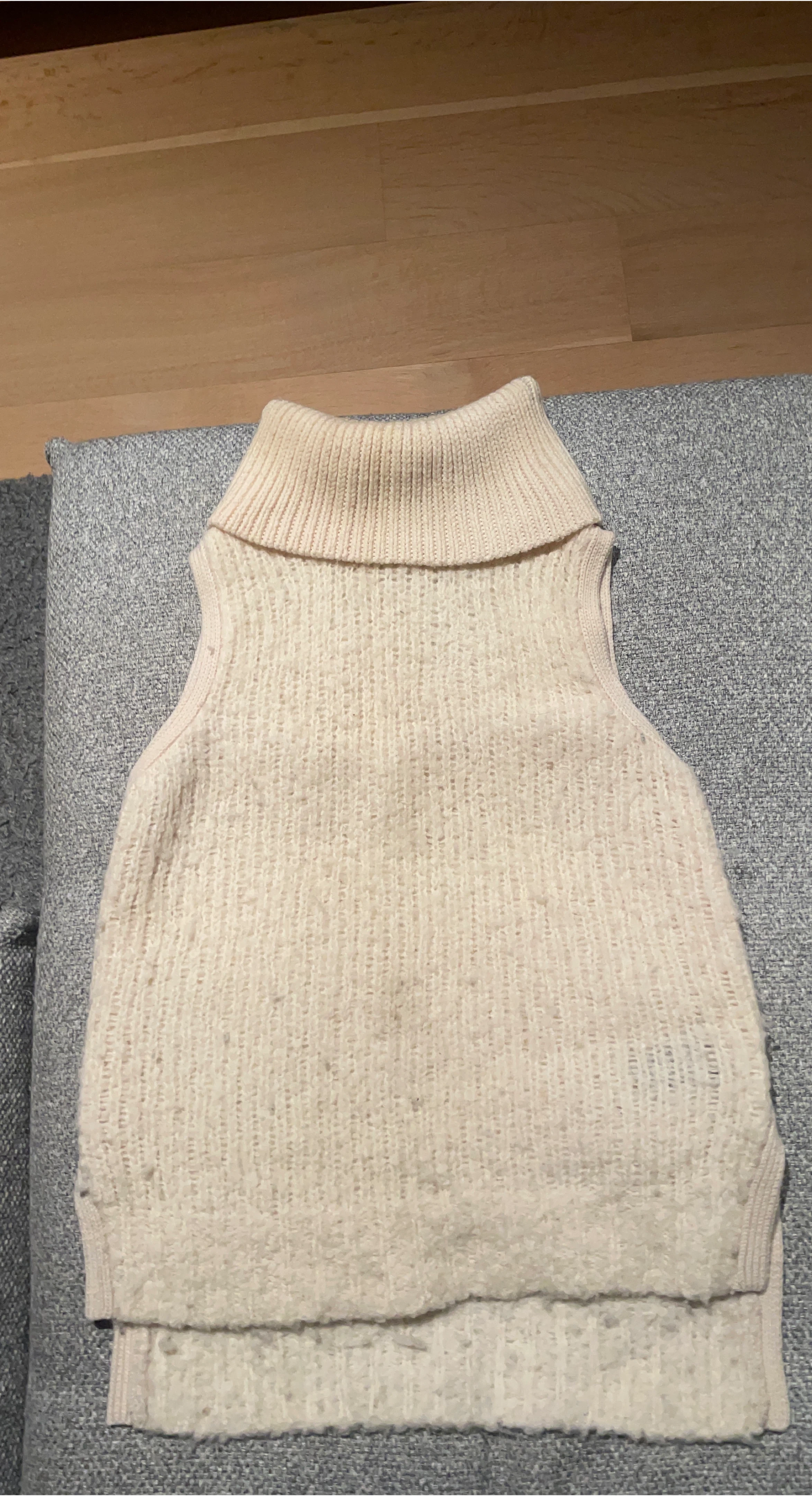 Rag & Bone Sleeveless Sweater - Size XS
