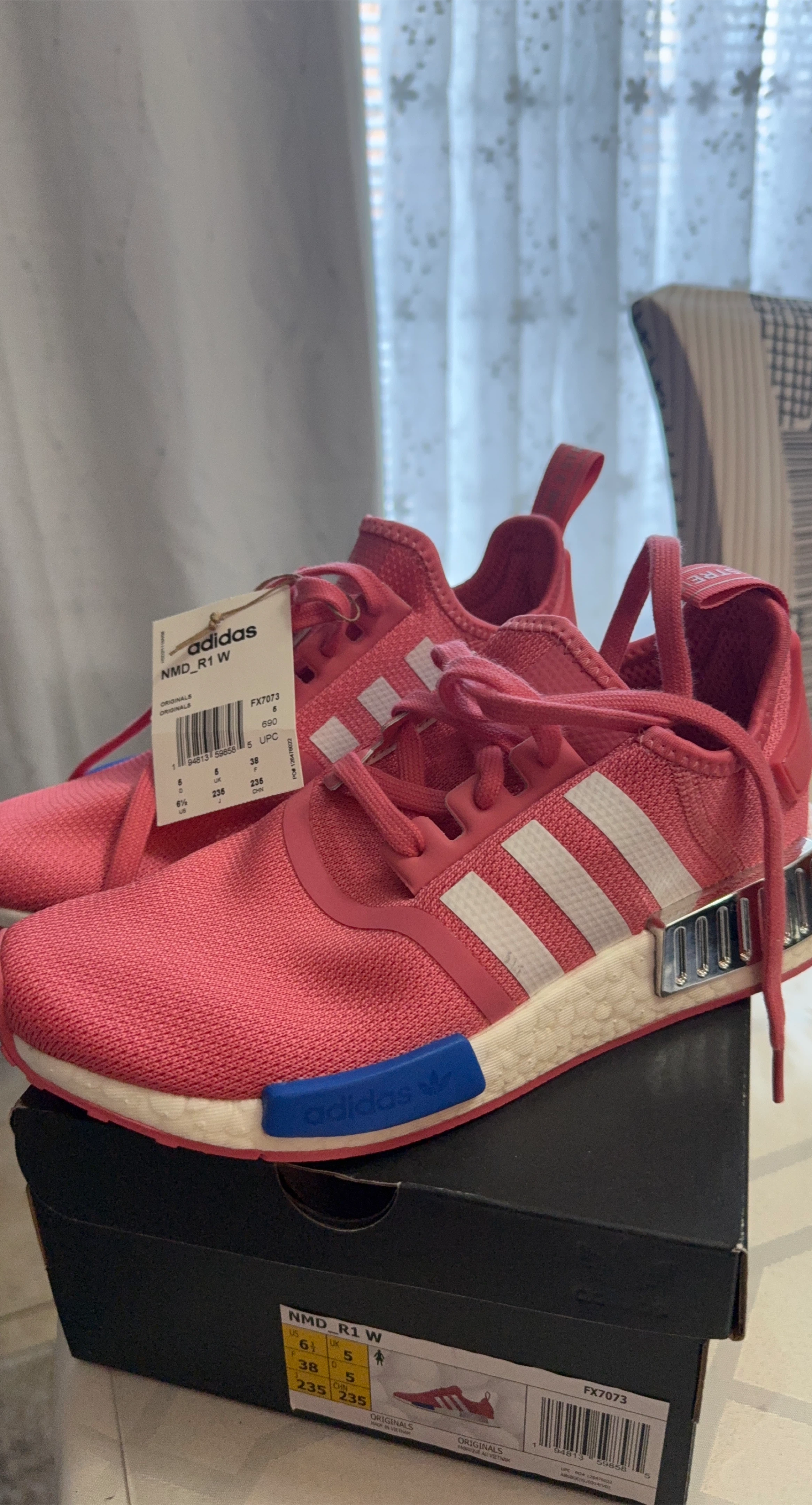 Adidas NMD_R1 W Pink Shoes - Size 6.5