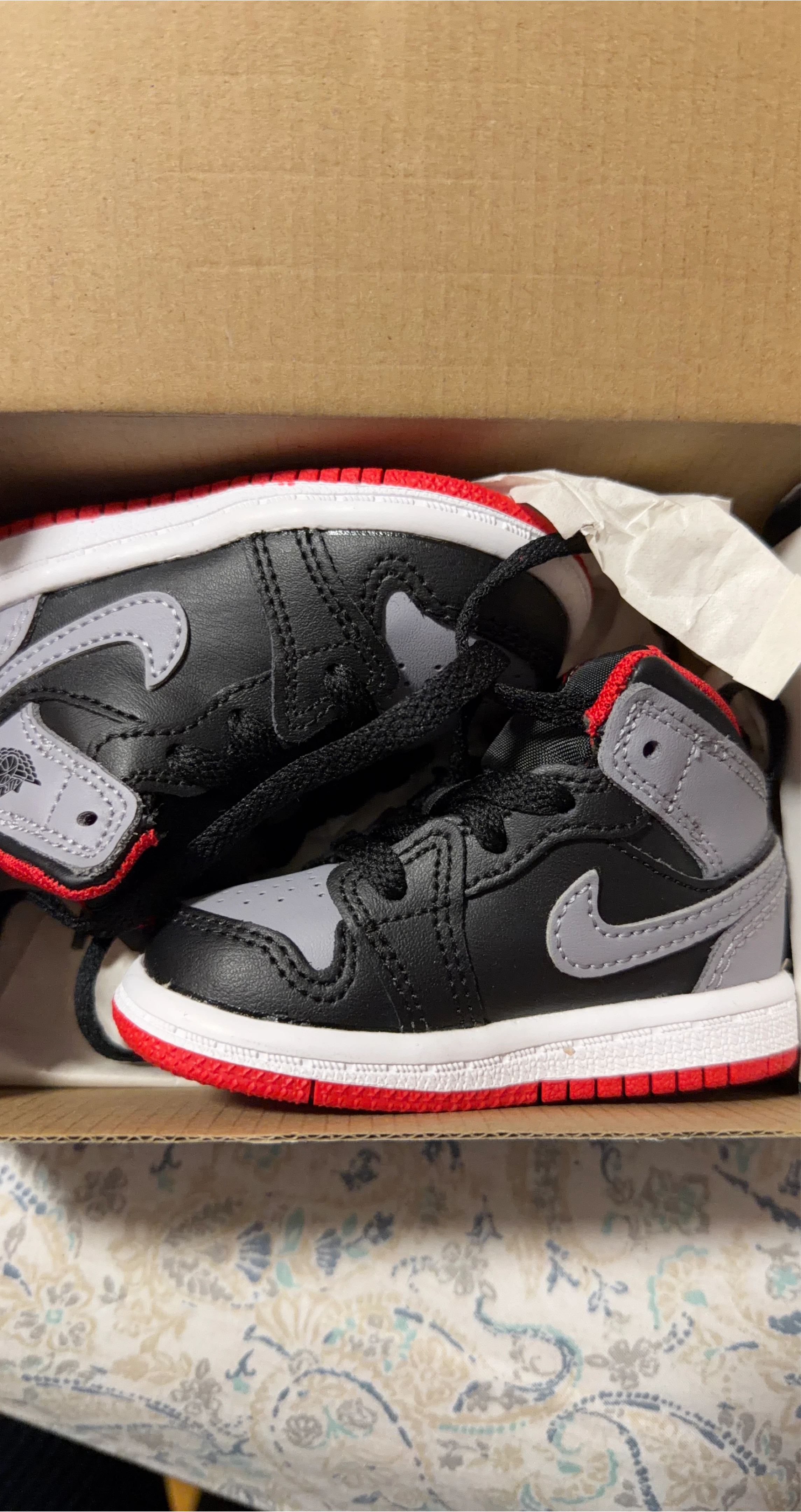 Jordan 1 Mid Toddler Shoes - Black/Grey/Red