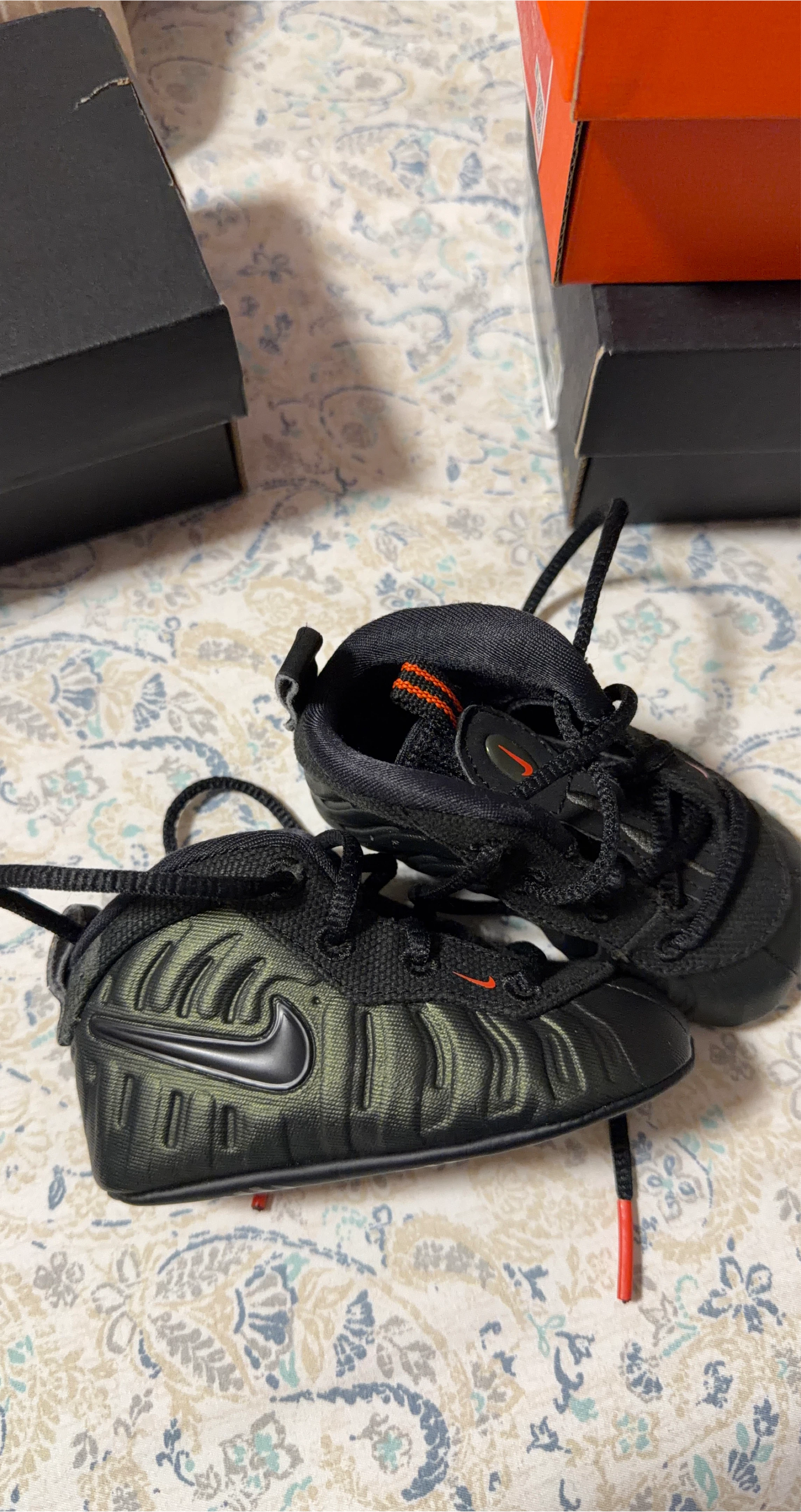 Nike Foamposite Toddler Shoes - Size 4