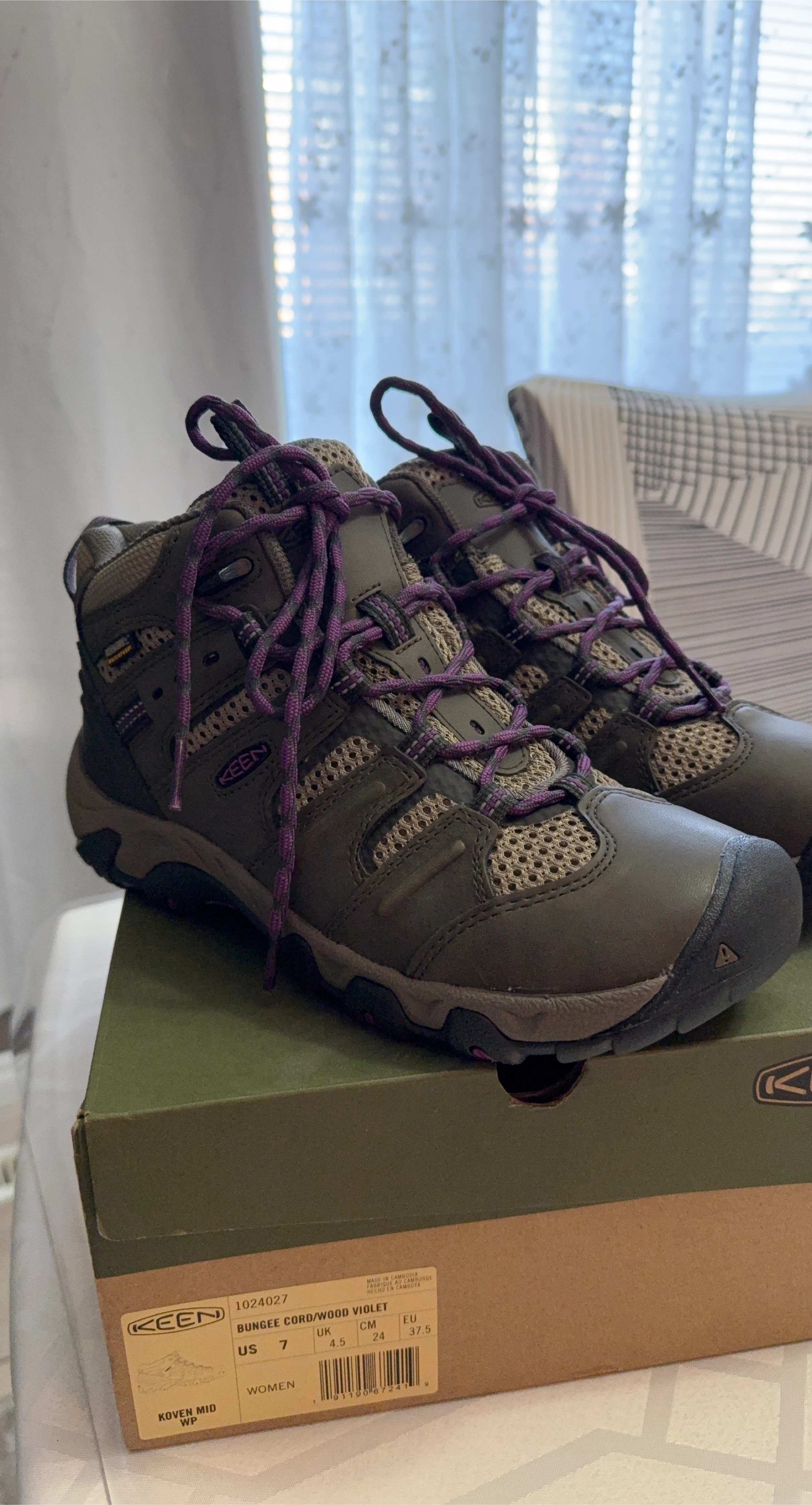 Keen Koven Mid WP Women's Hiking Boots - Size 7