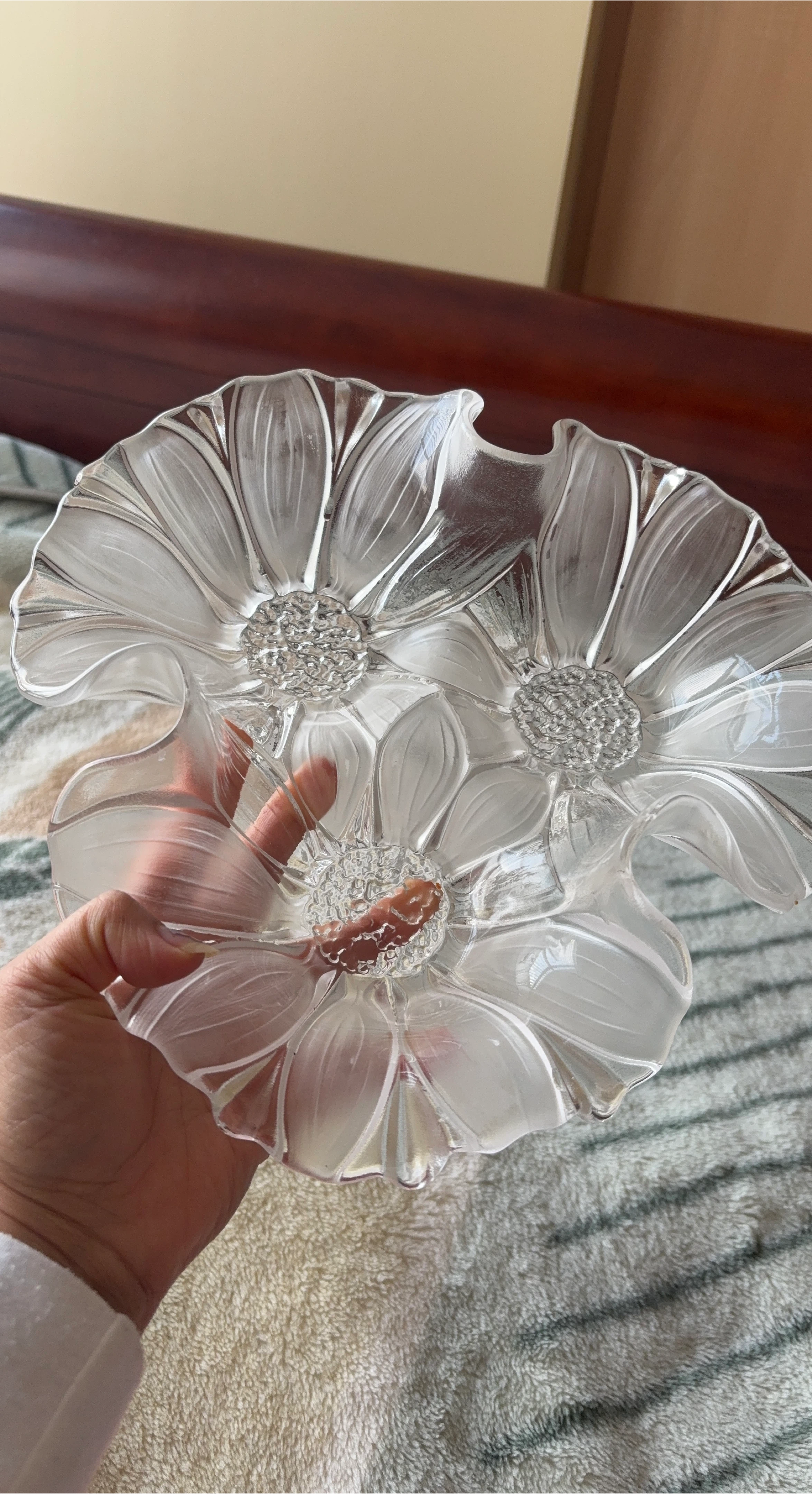 Flower Shaped Glass Serving Dish