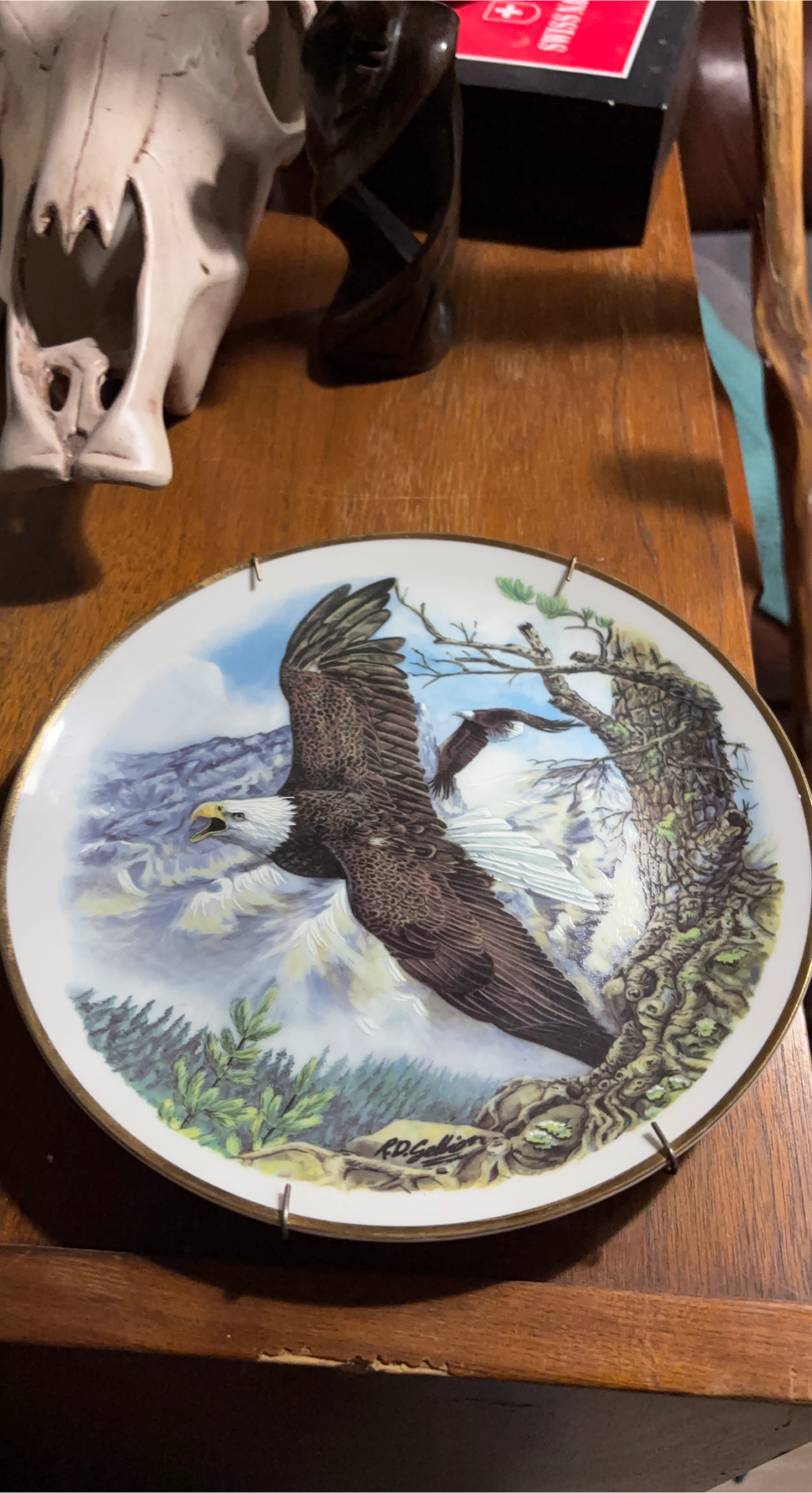 N&R Ceramics Eagle Plate