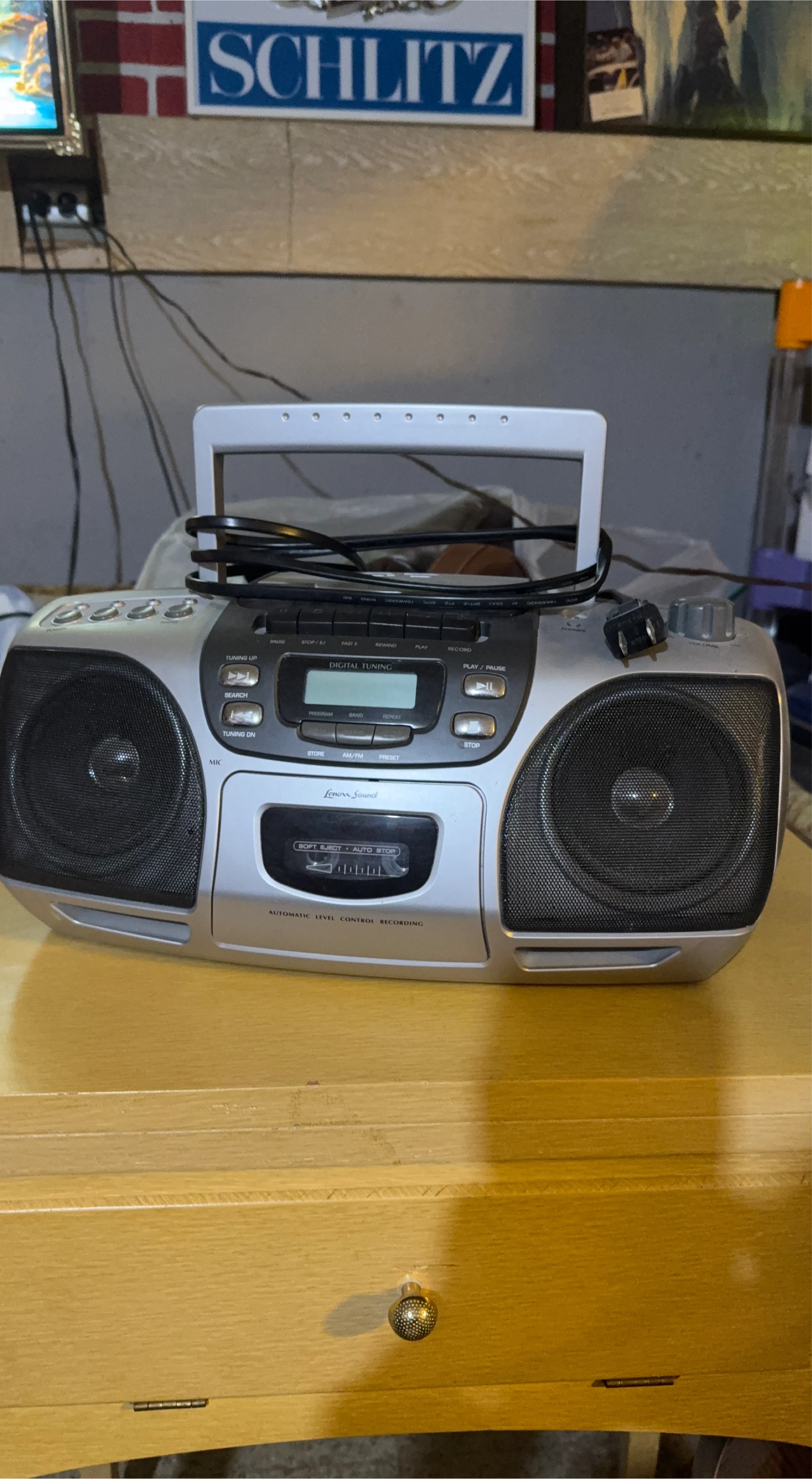Lenox Sound Portable AM/FM Radio Cassette Player