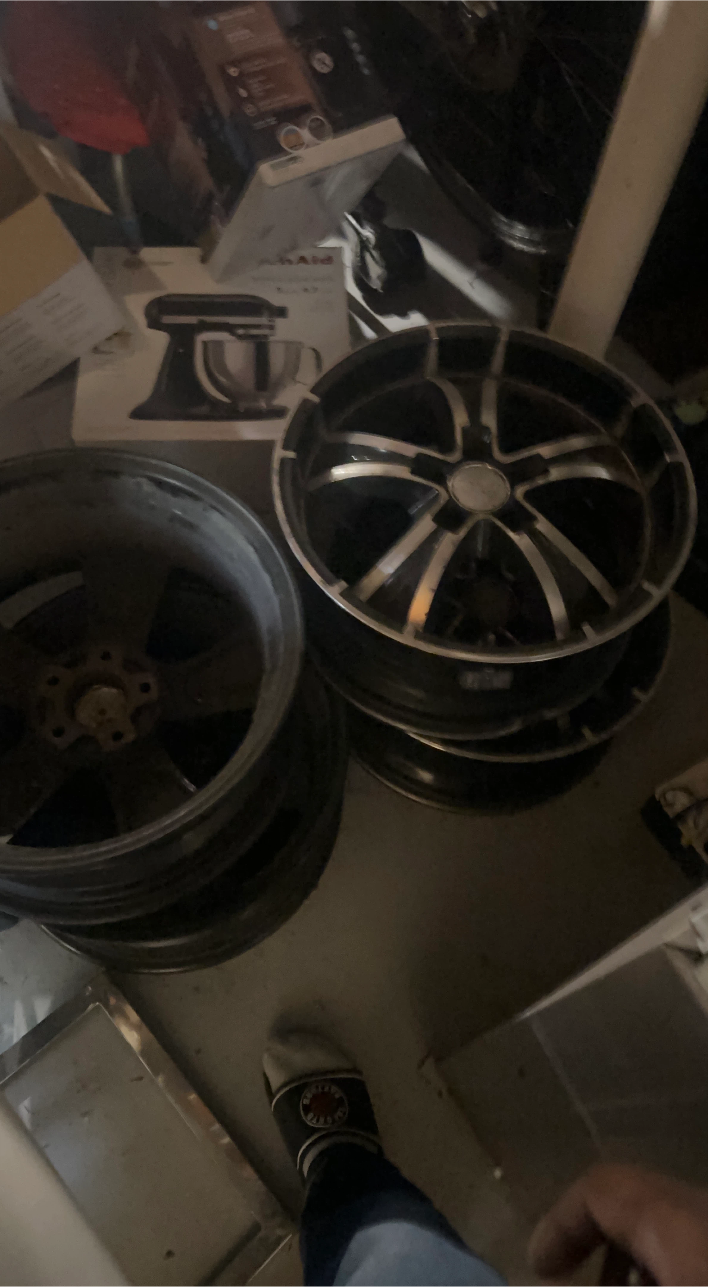 Set of 4  19” Alloy Rims🥕