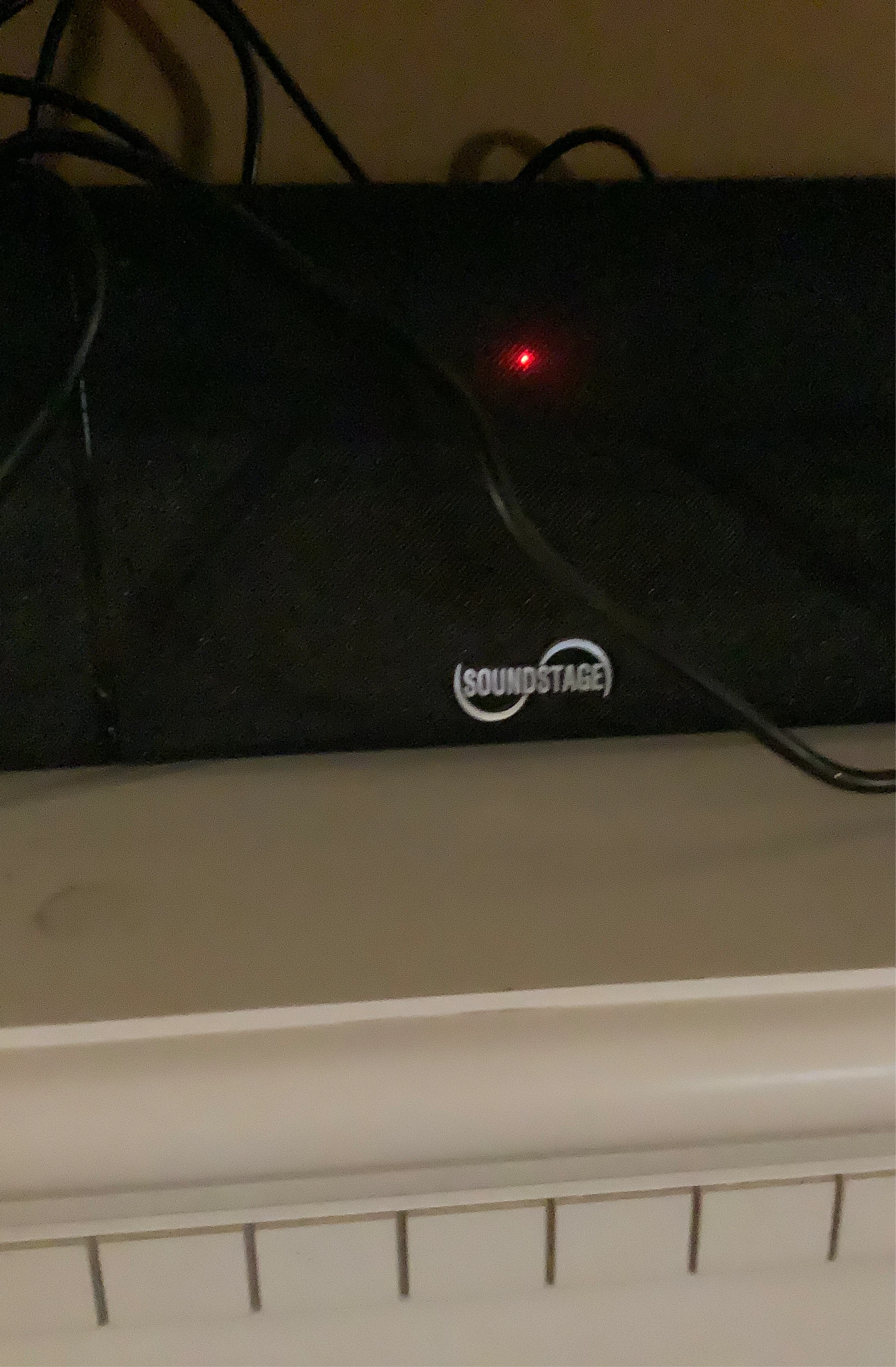 Soundstage Sound Bar and Subwoofer