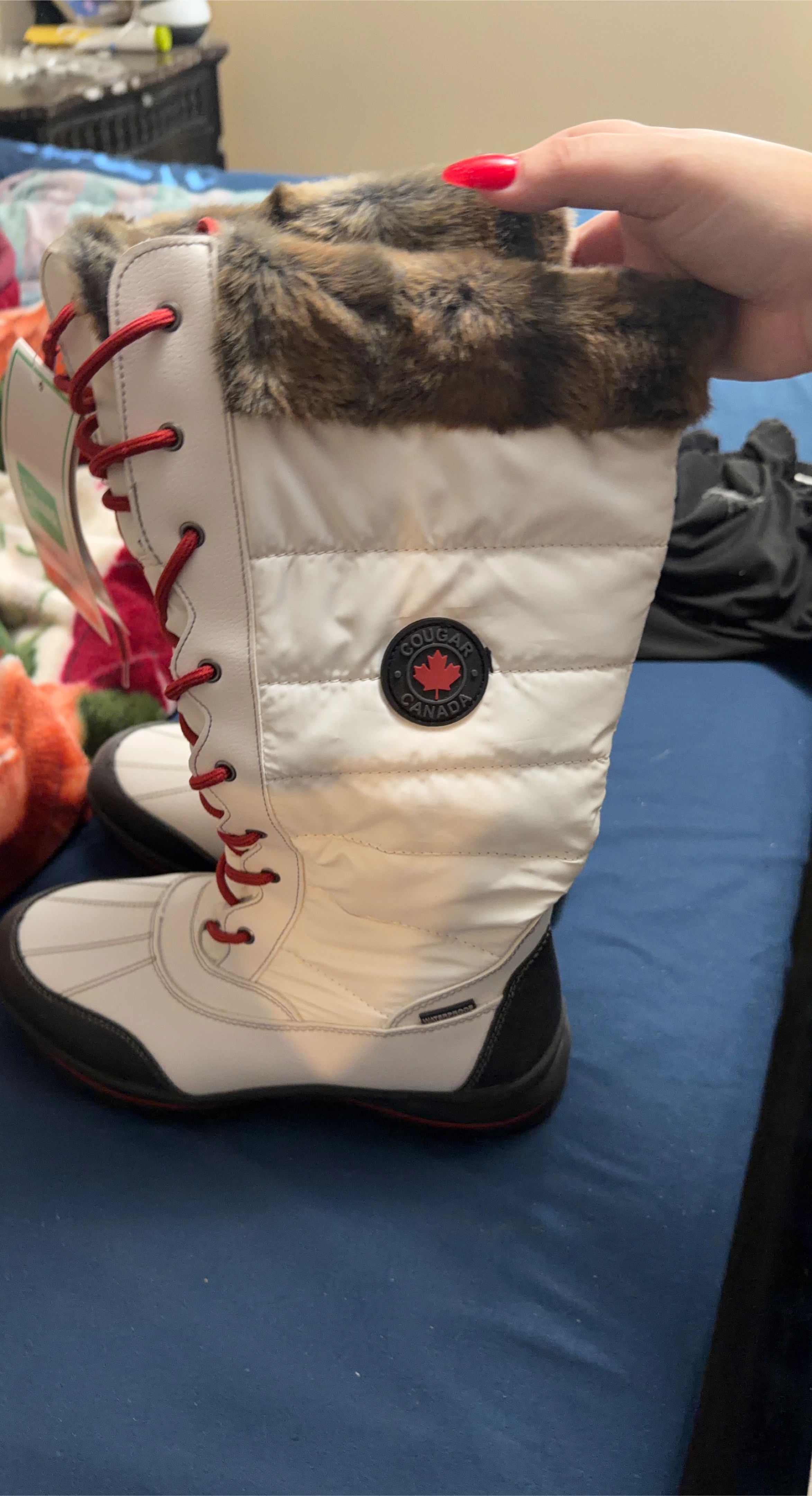 Cougar Canada White Winter Boots