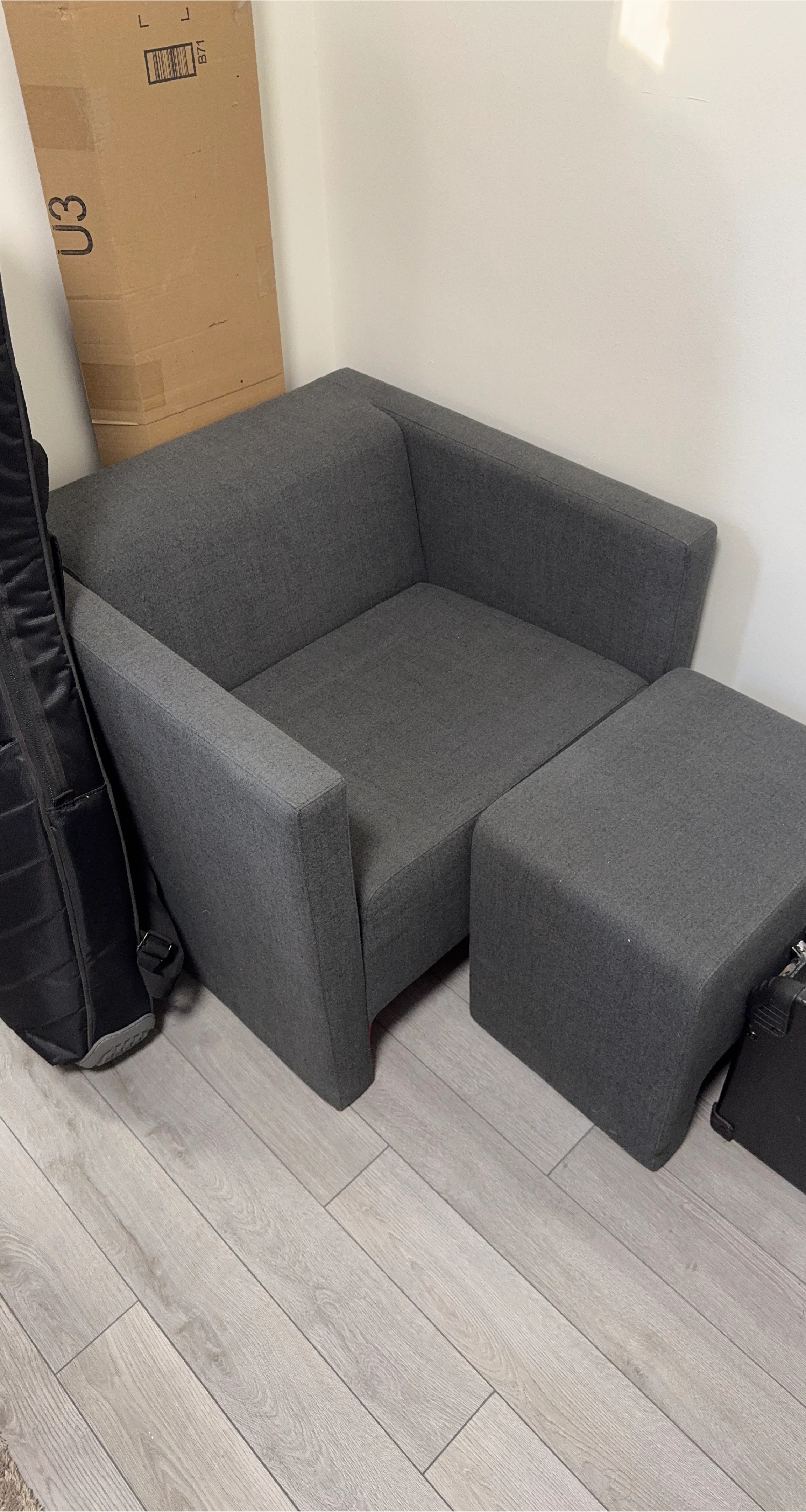 Armchair & Footstool - Grey - photo 2