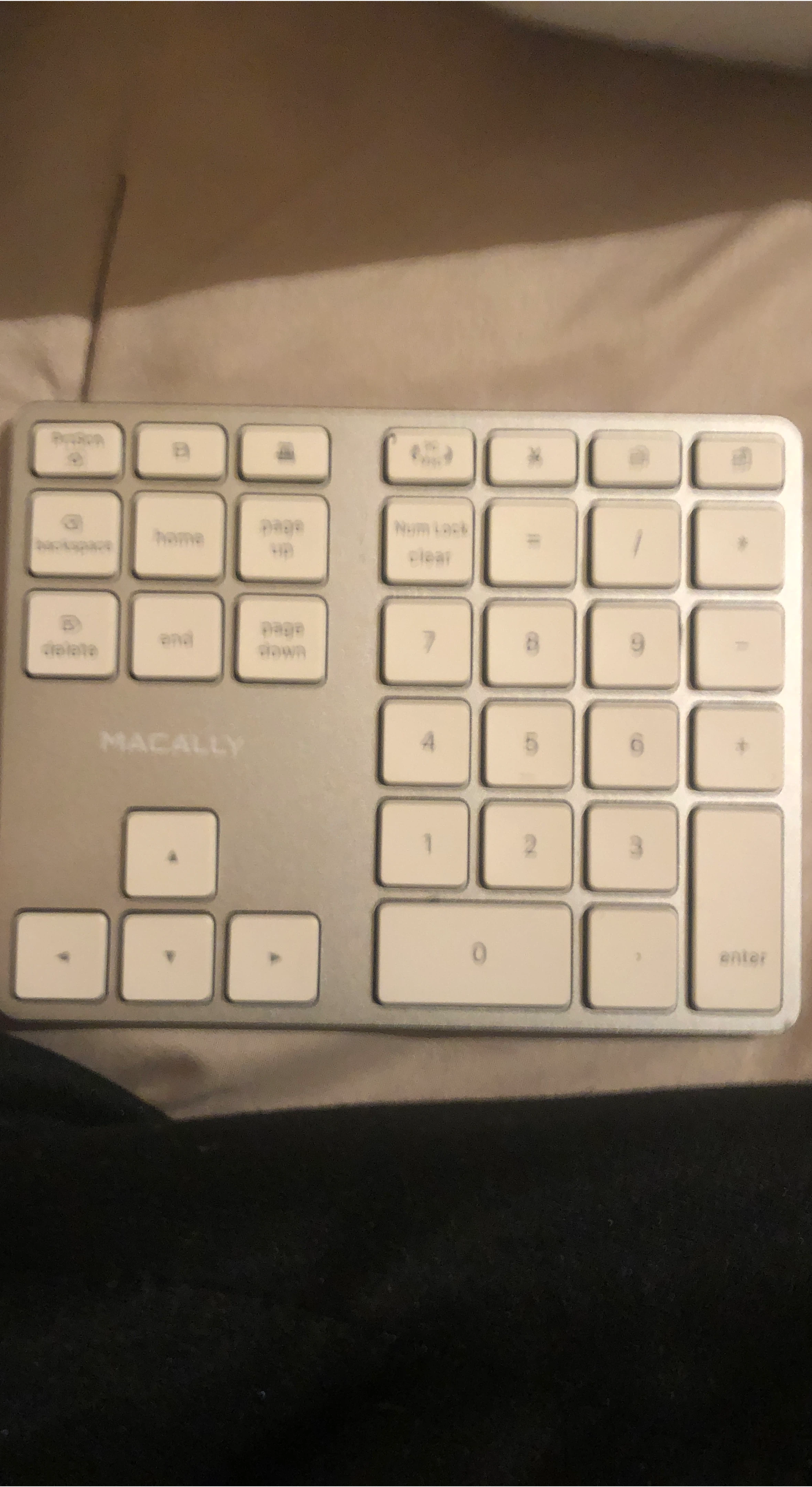 Macally Bluetooth Wireless Numeric Keypad