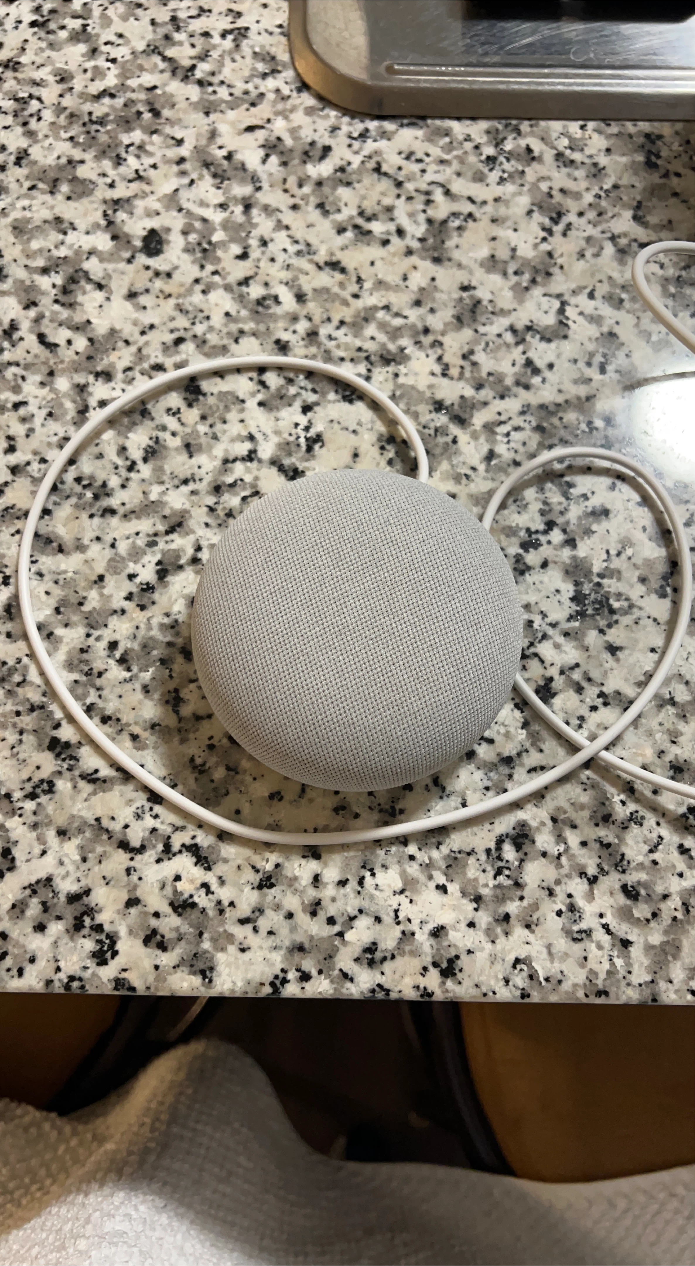 Google Nest Mini - Smart Speaker