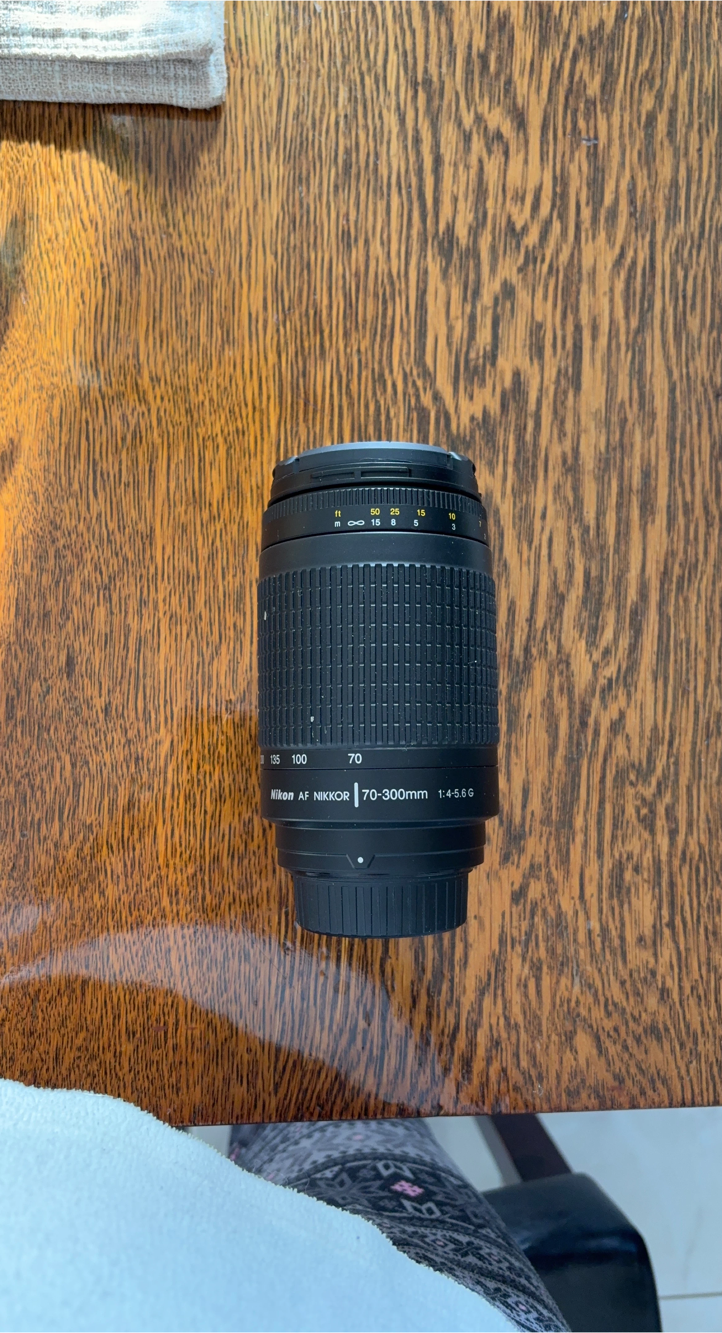Nikon AF NIKKOR 70-300mm Lens