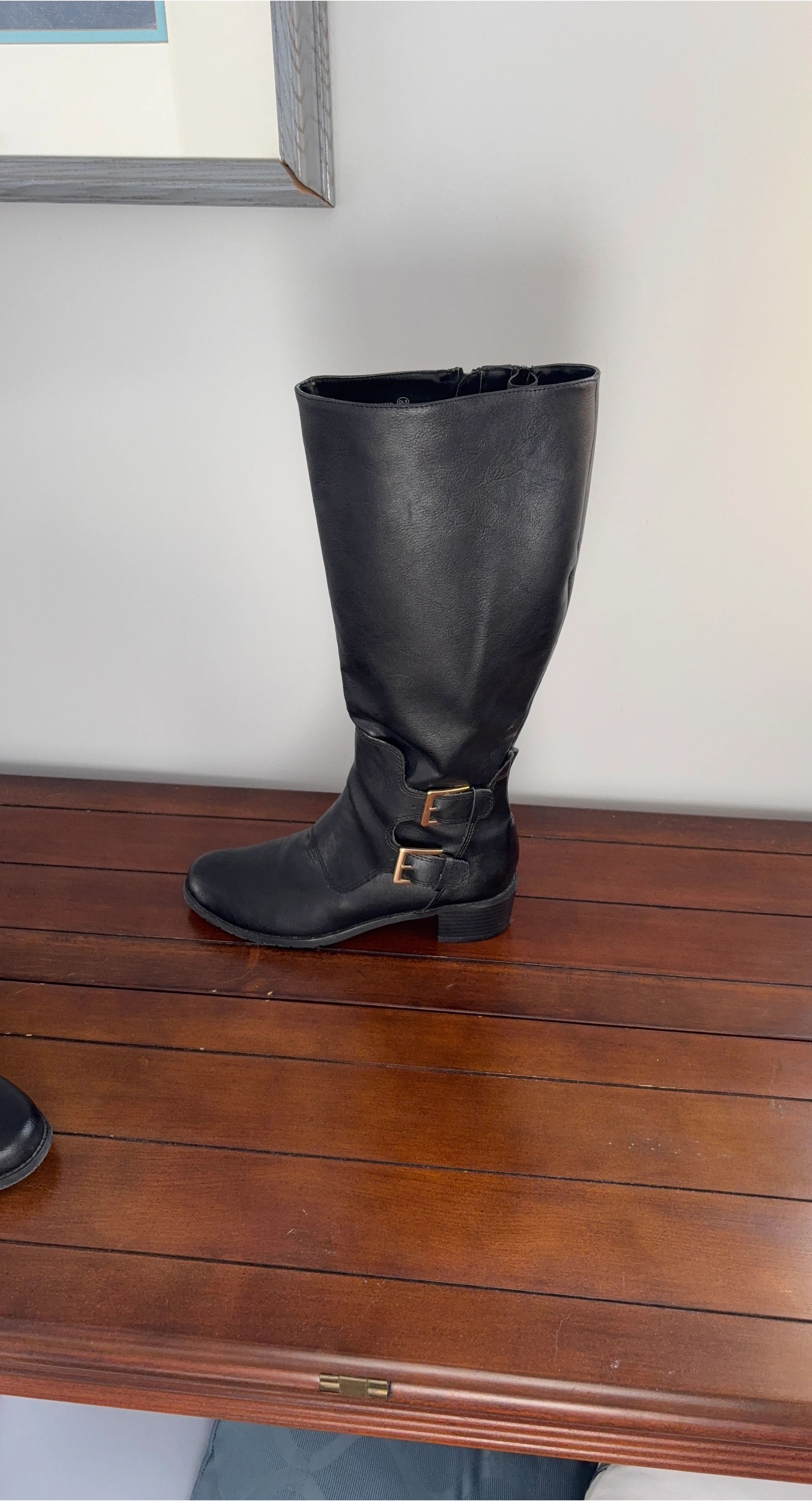Black Knee-High Boots with Buckle Detail