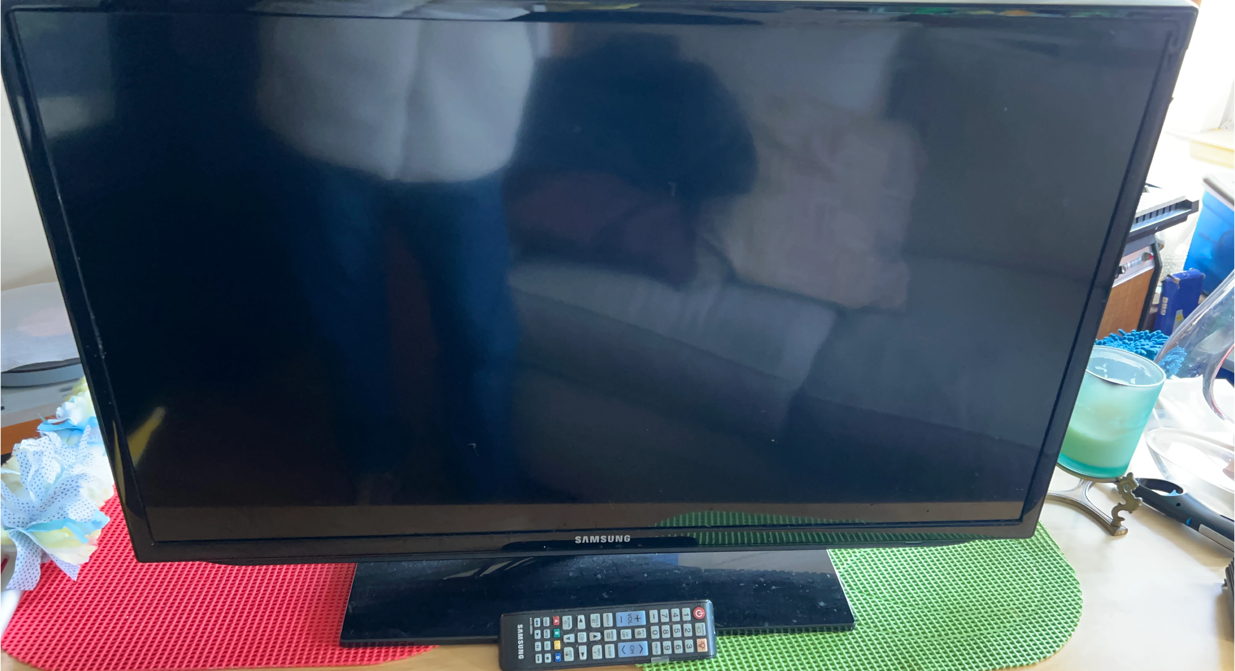 Samsung UN32EH5000F 32" LED HDTV