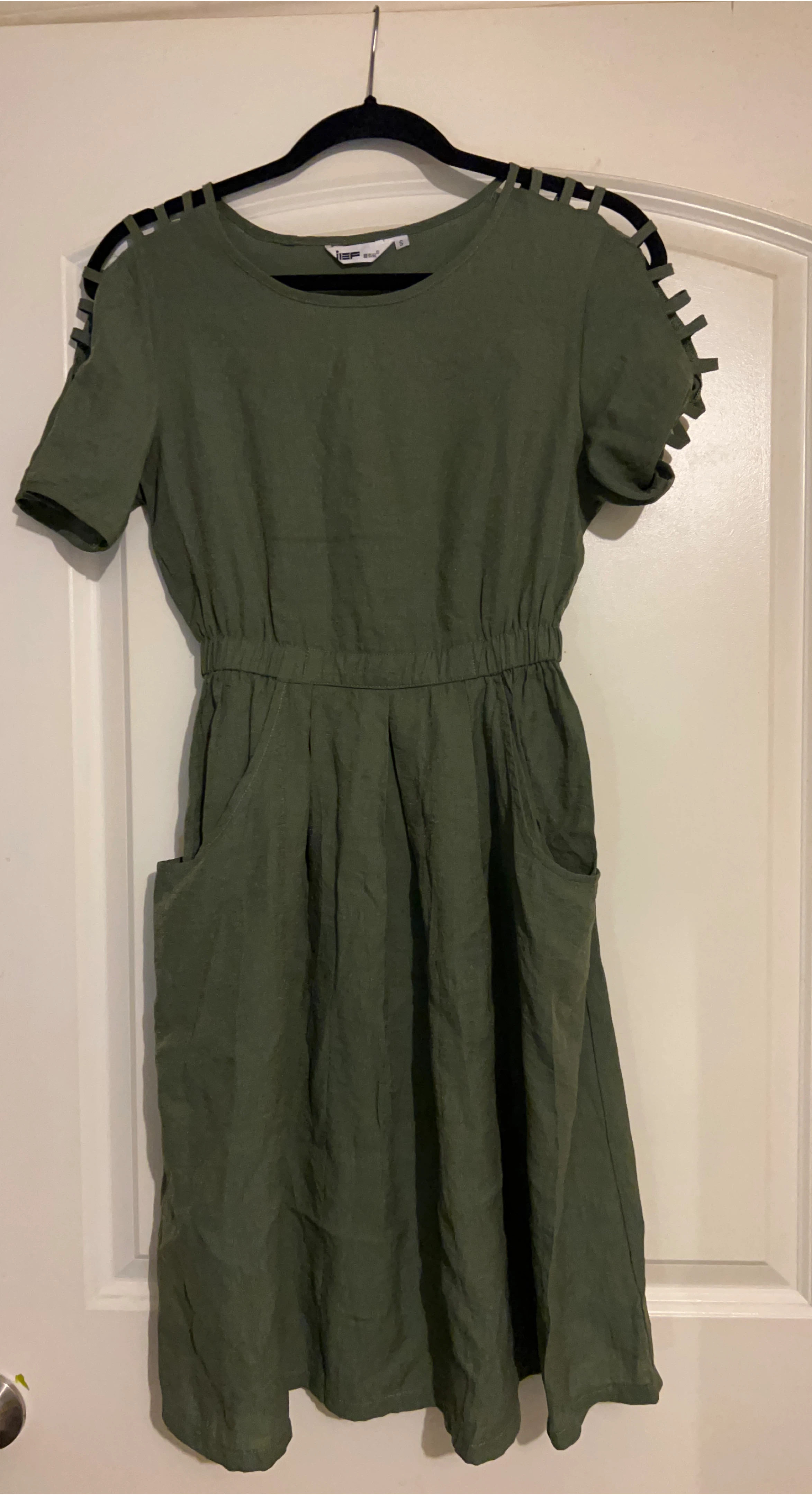 Green Dress Size S