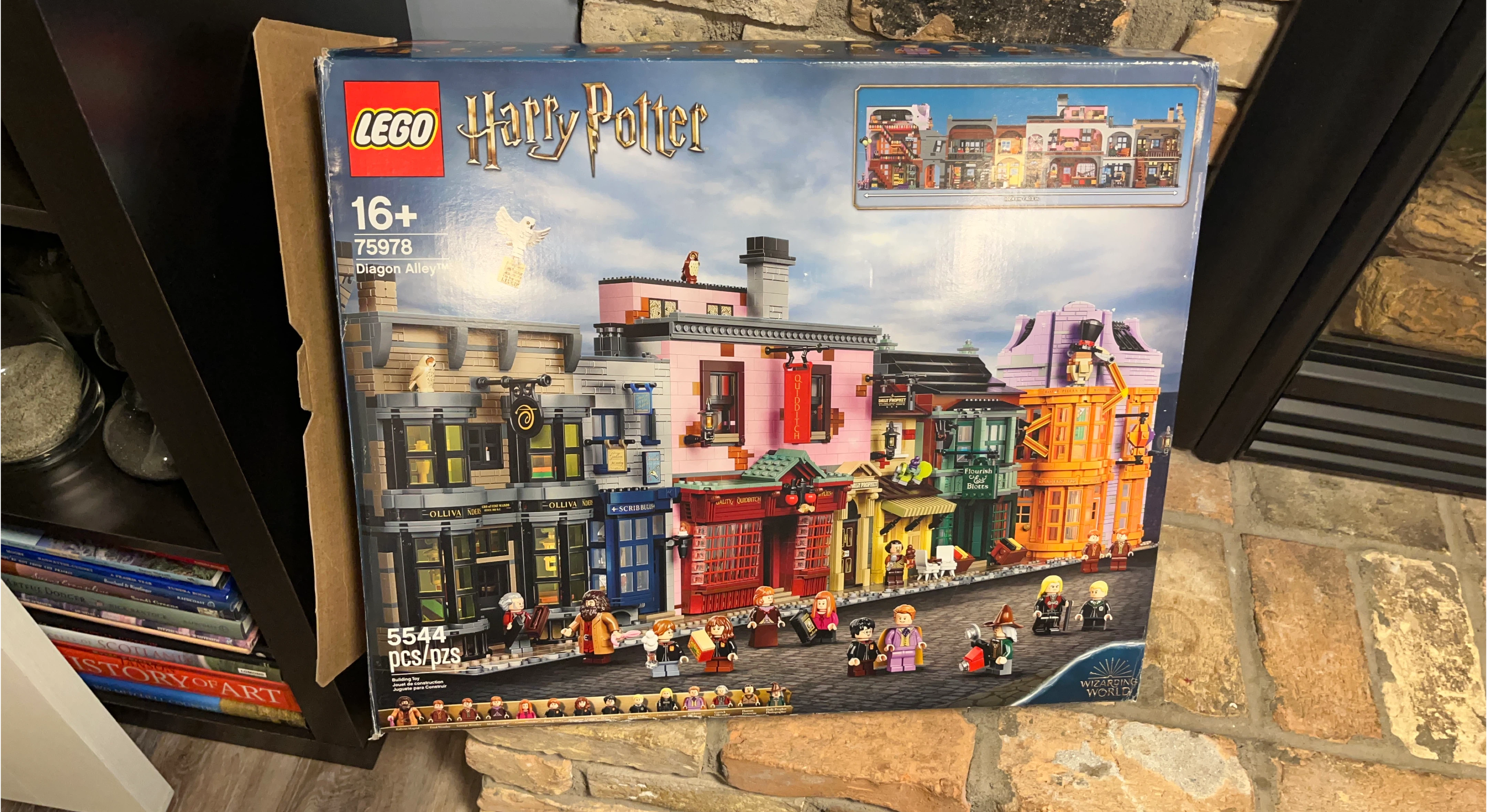 LEGO Harry Potter 75978 Diagon Alley Set