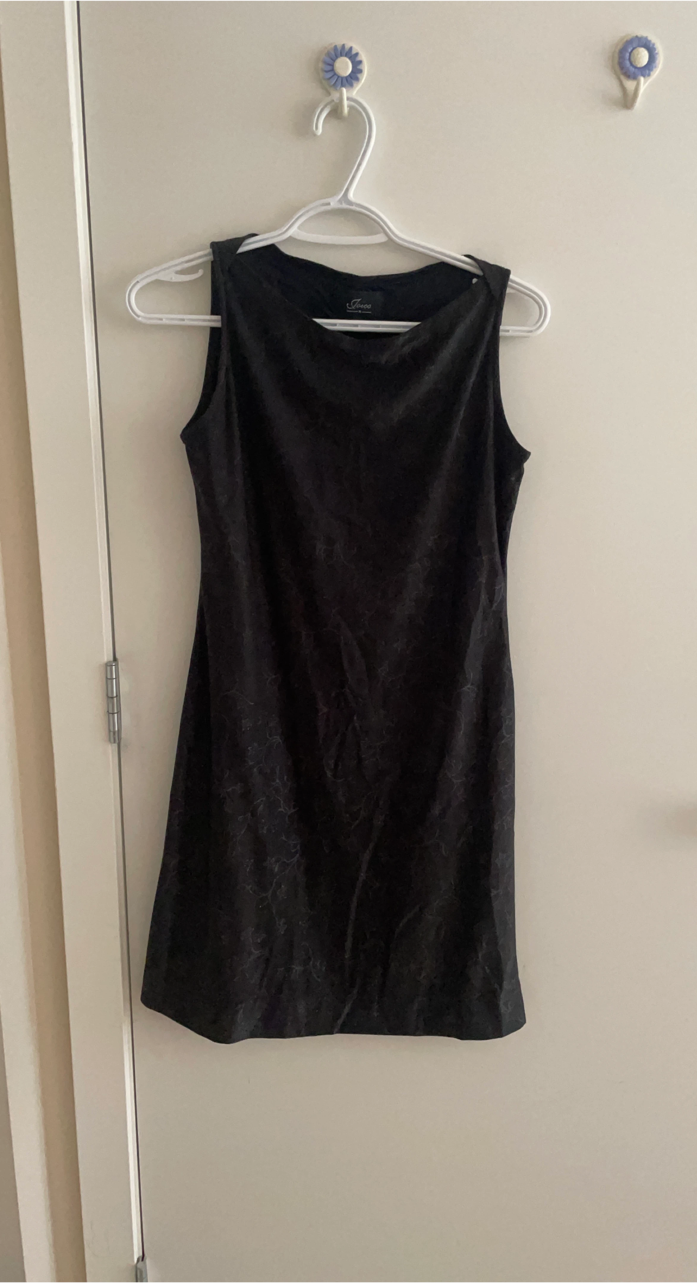 Black Sleeveless Dress