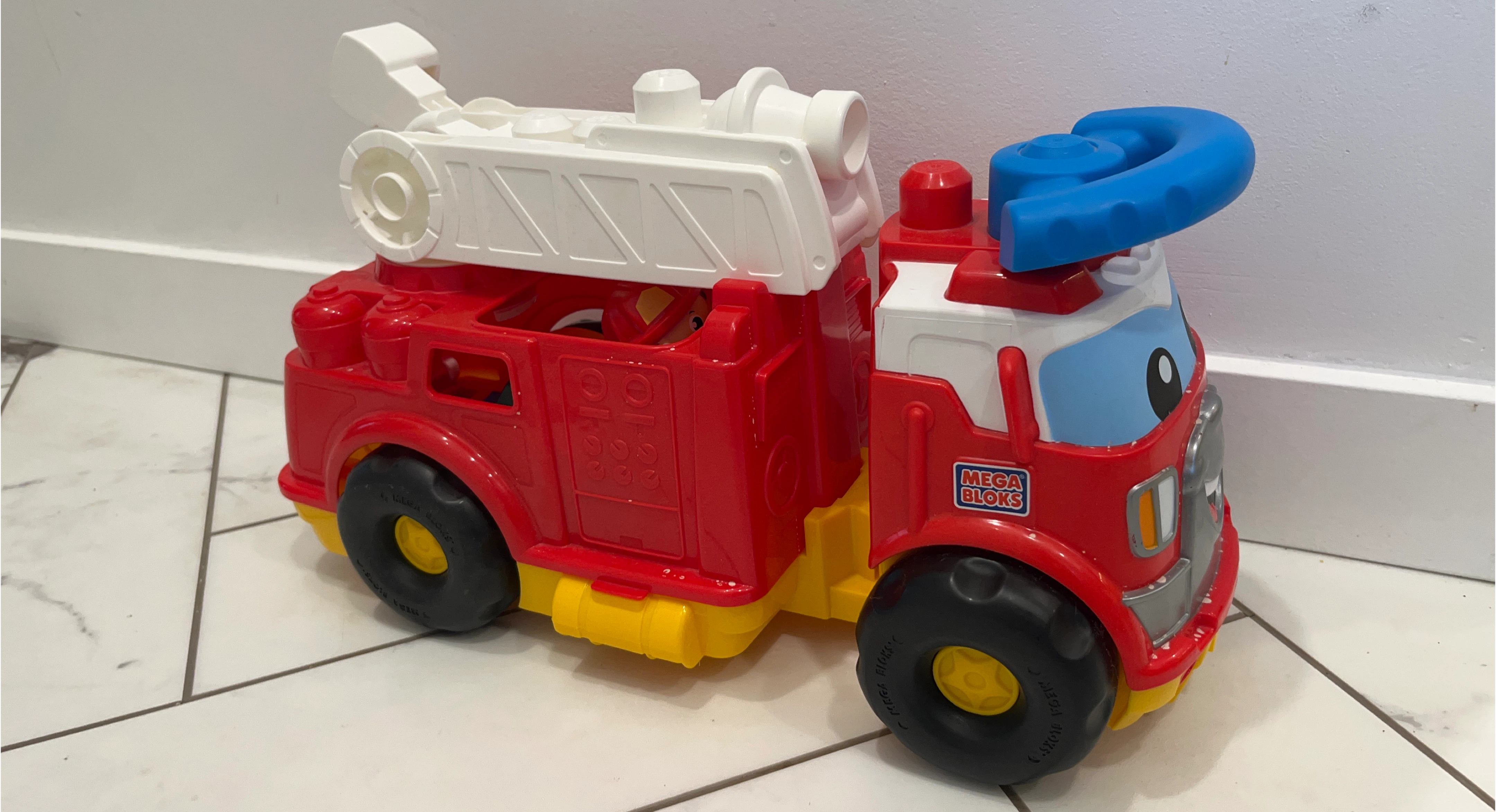 Mega Bloks Fire Truck with Small Vehicles