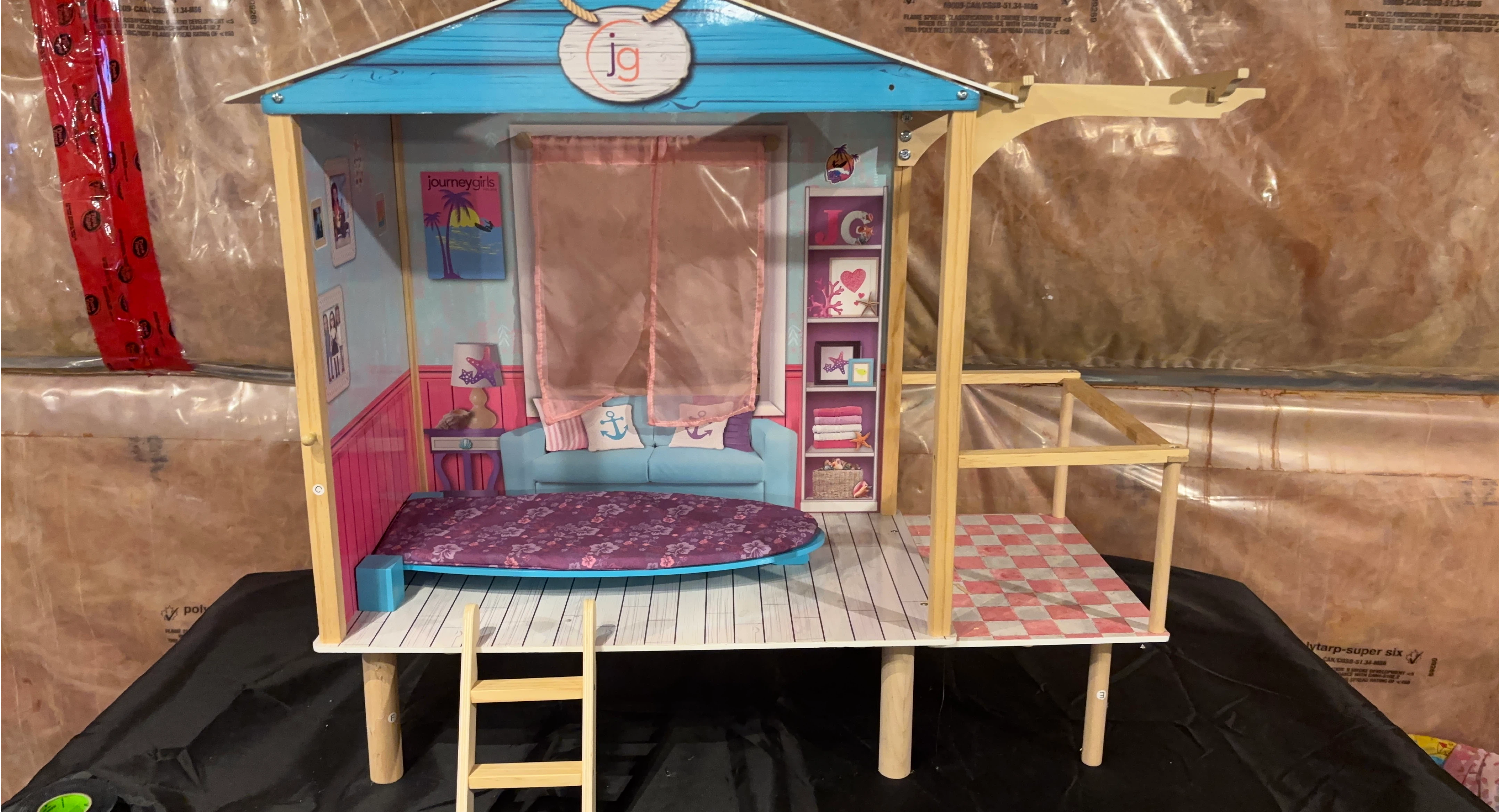 Journey Girls Beach House Dollhouse