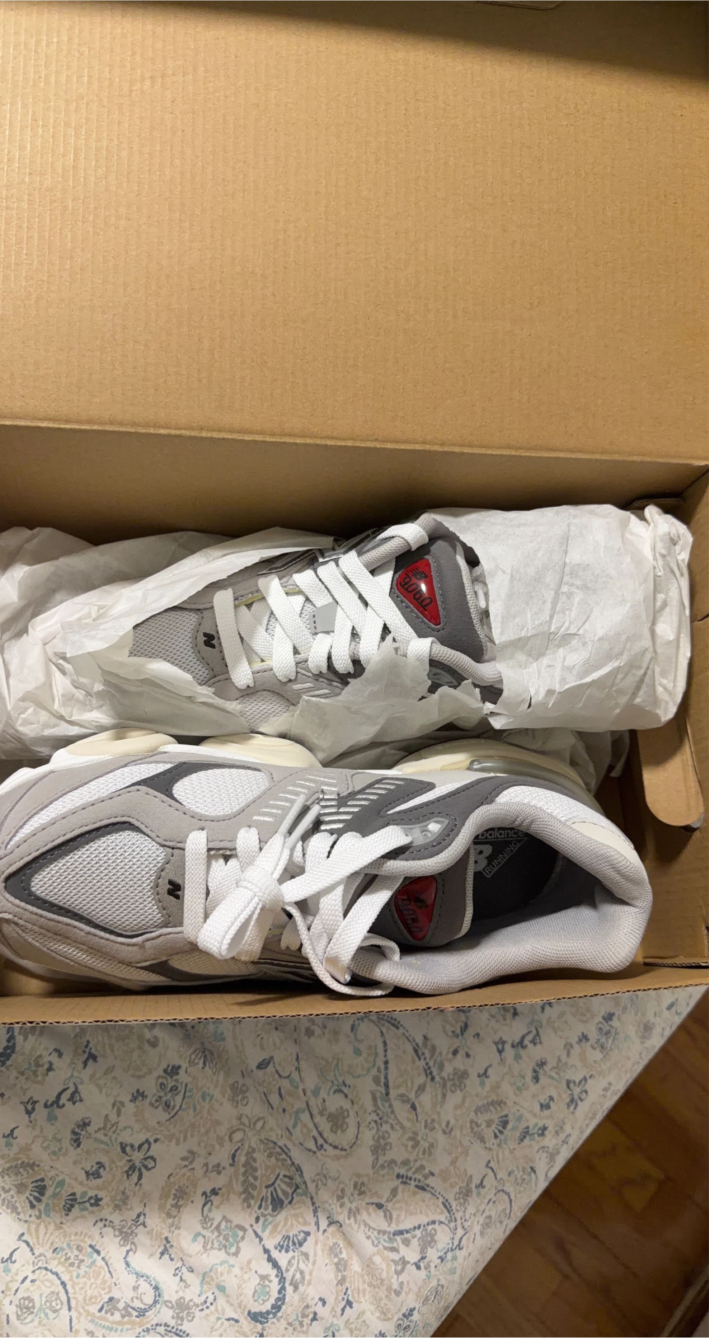 New Balance 990 V6 Grey Running Shoes
