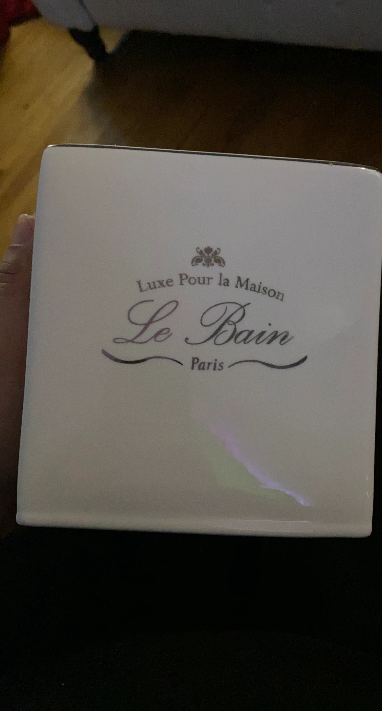 Le Bain Paris White Tissue Box Holder