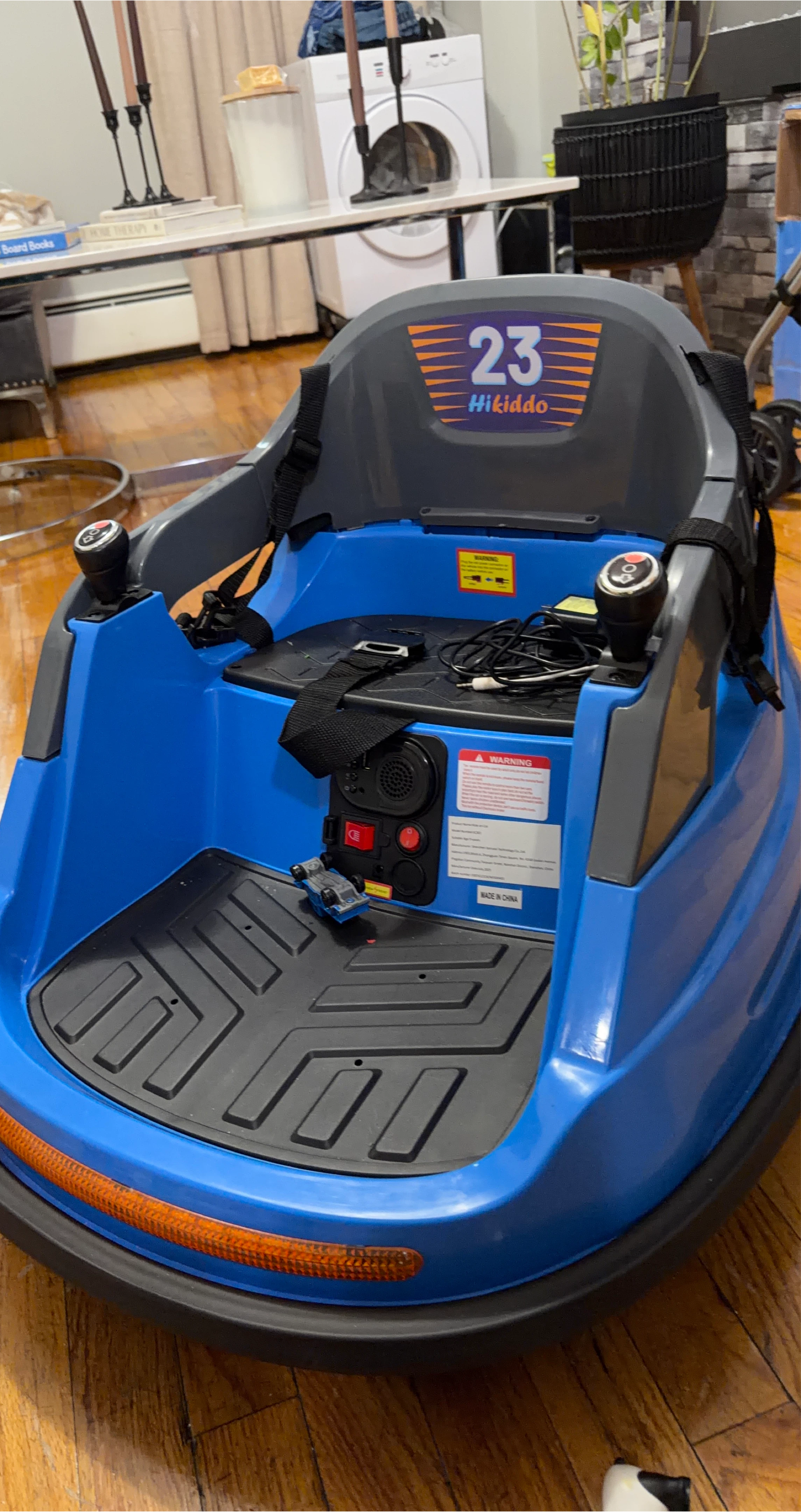 HIKIDDO 23 Electric Bumper Car Ride-On Toy