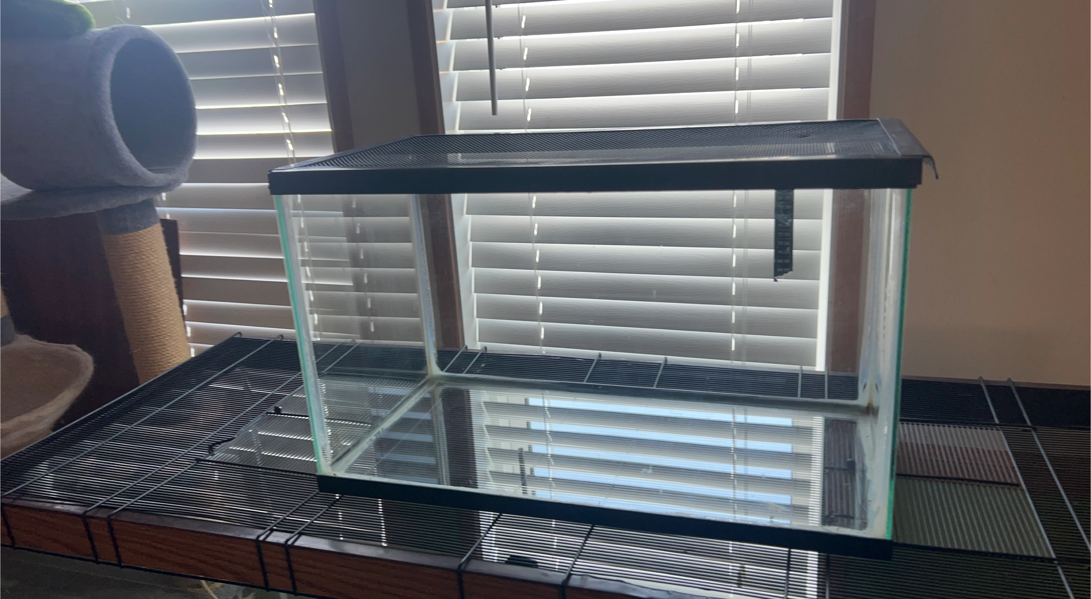 Glass Aquarium Tank with Lid