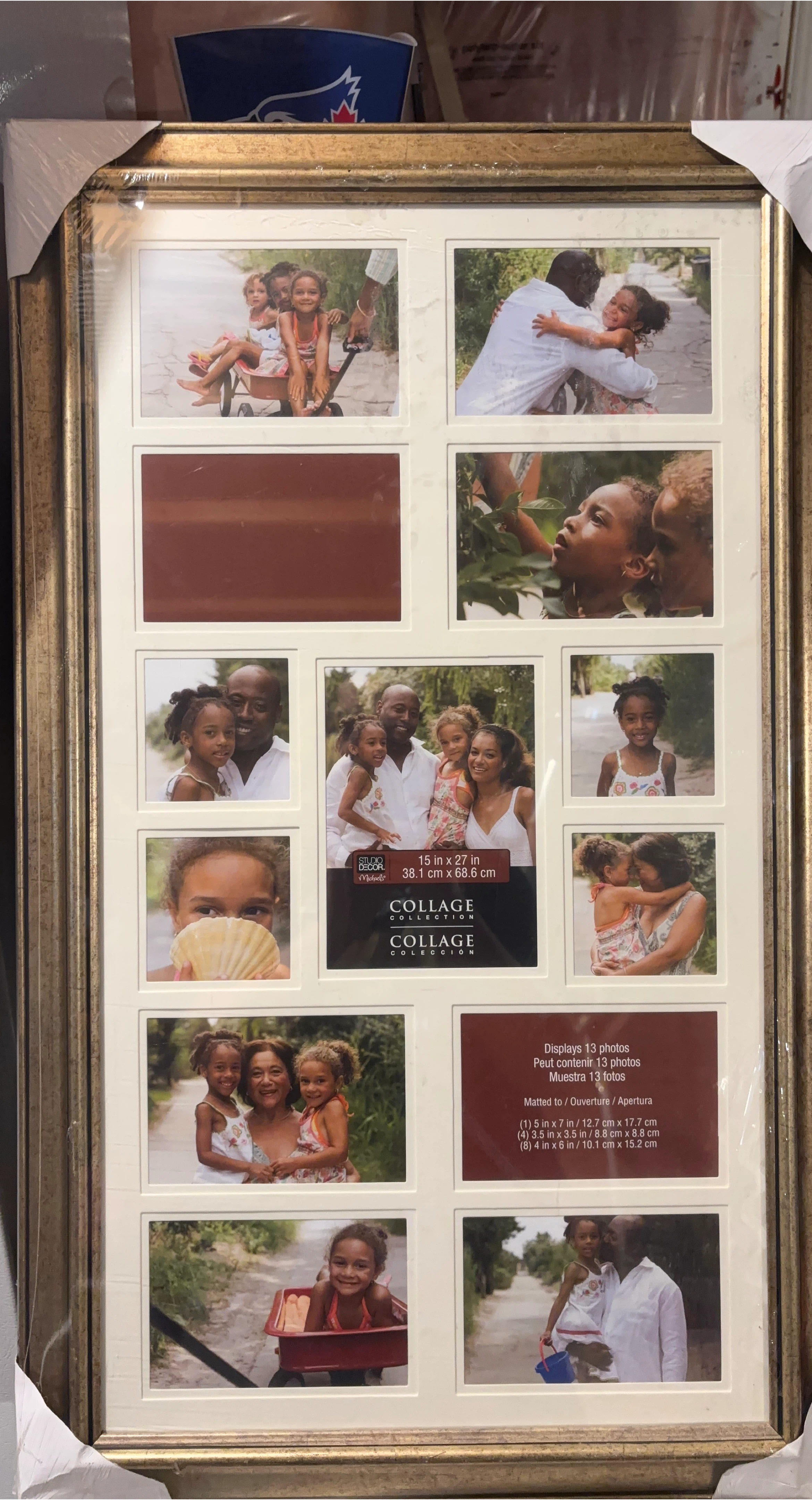 New !!Collage Photo Frame - Displays 13 Photos