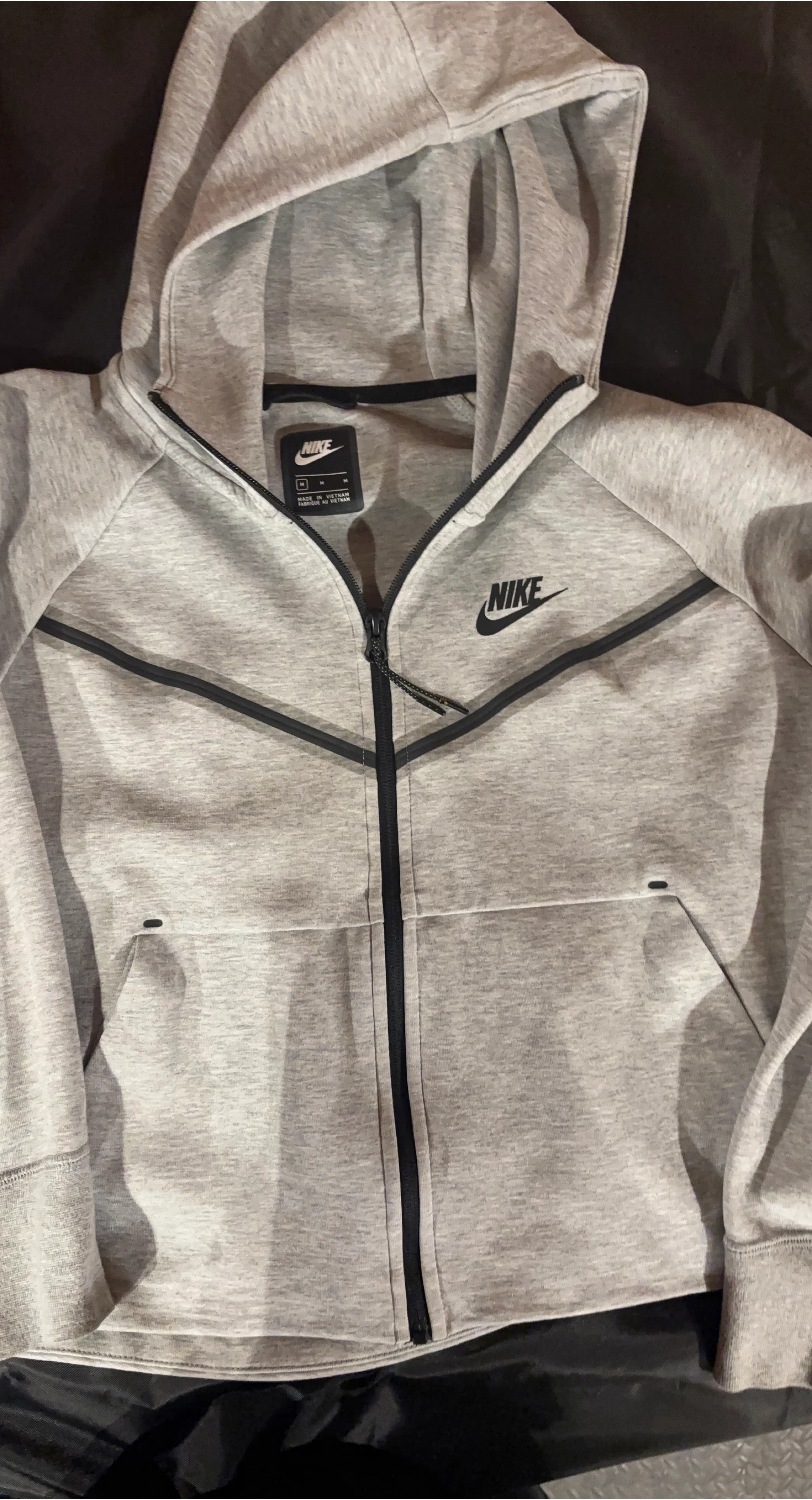 Nike Tech Fleece Full-Zip Hoodie - Grey - Medium