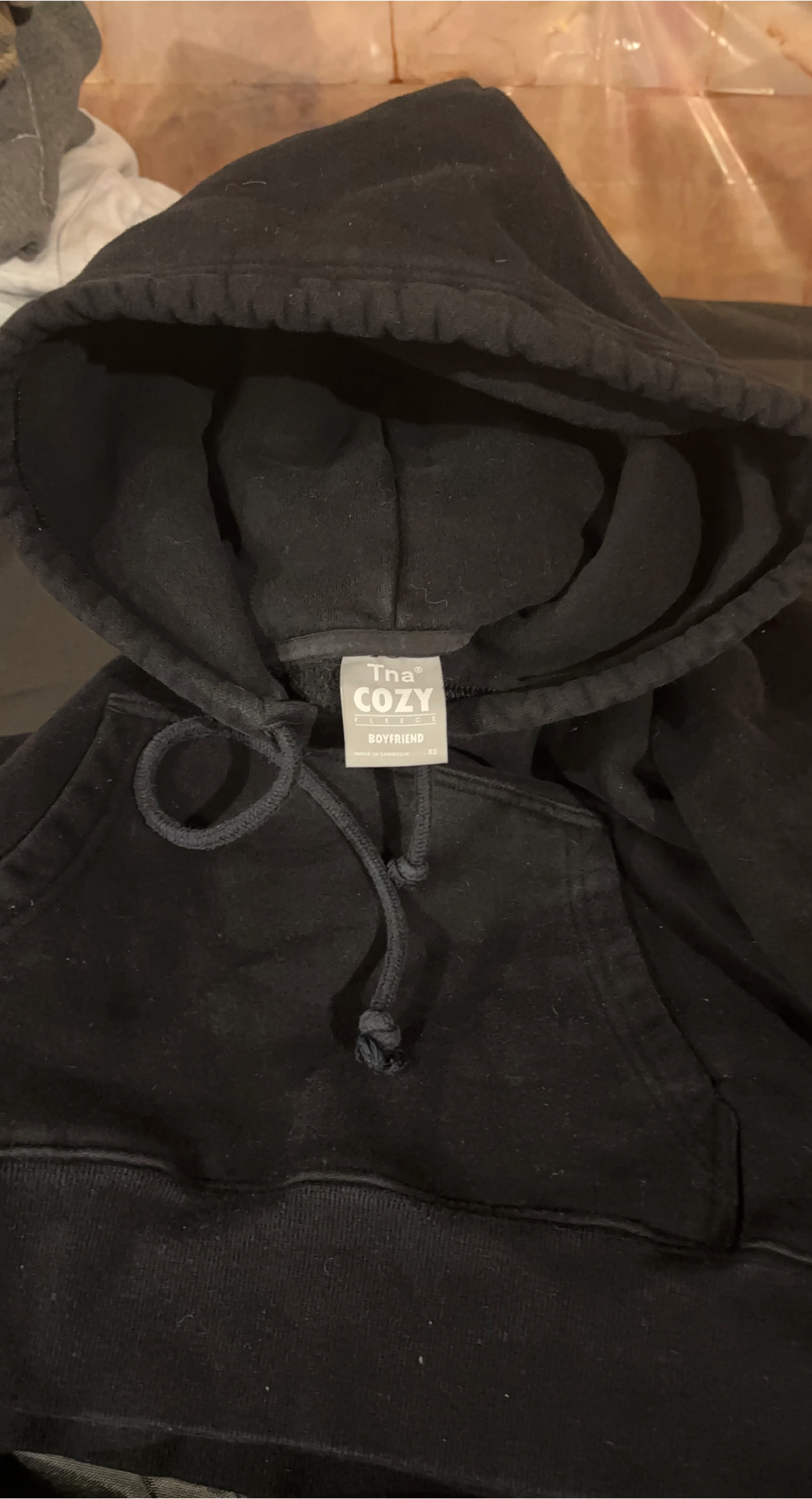 TNA The Cozy Boyfriend Hoodie Black Size XS