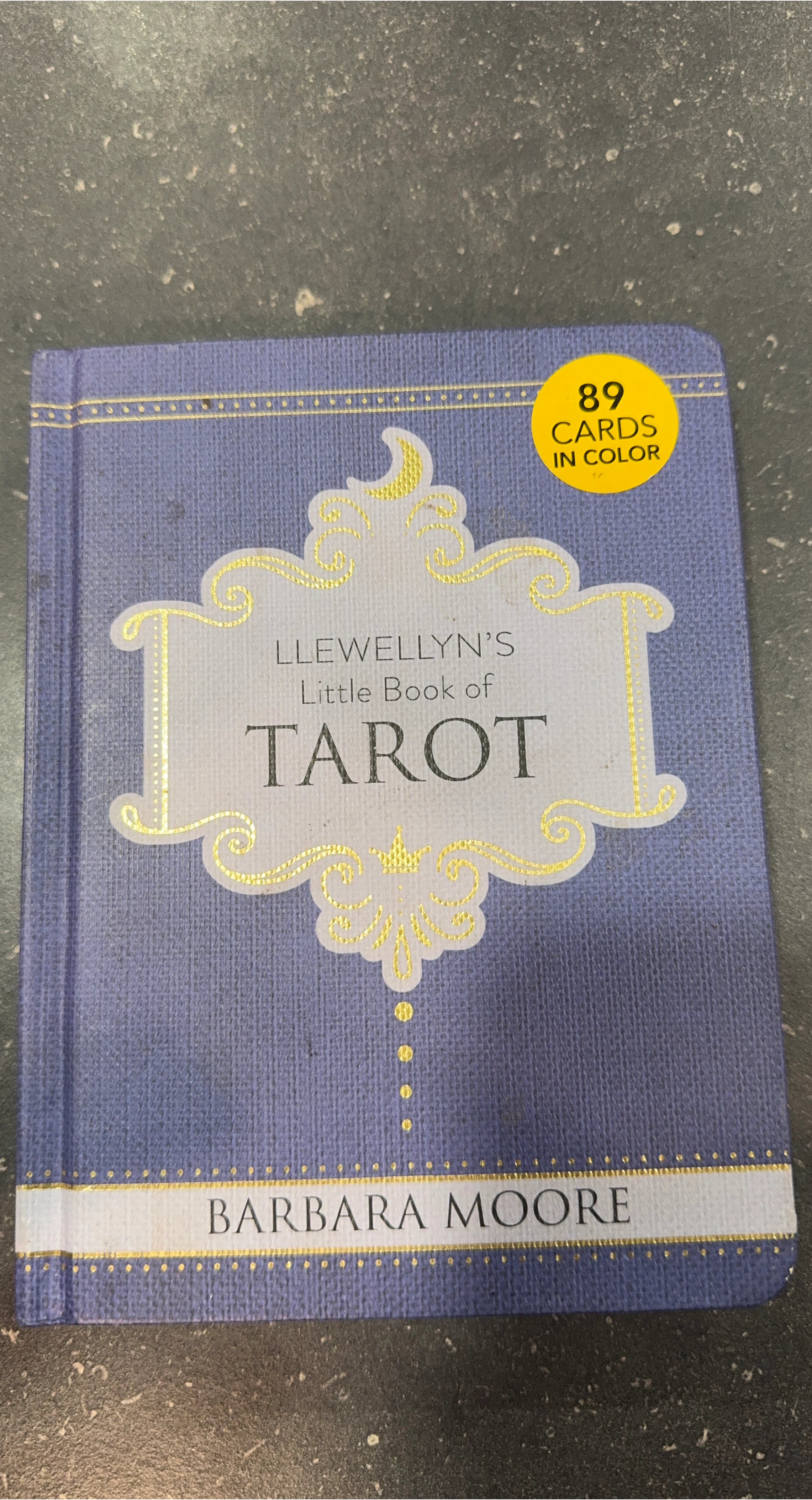Llewellyn's Little Book of Tarot Cards