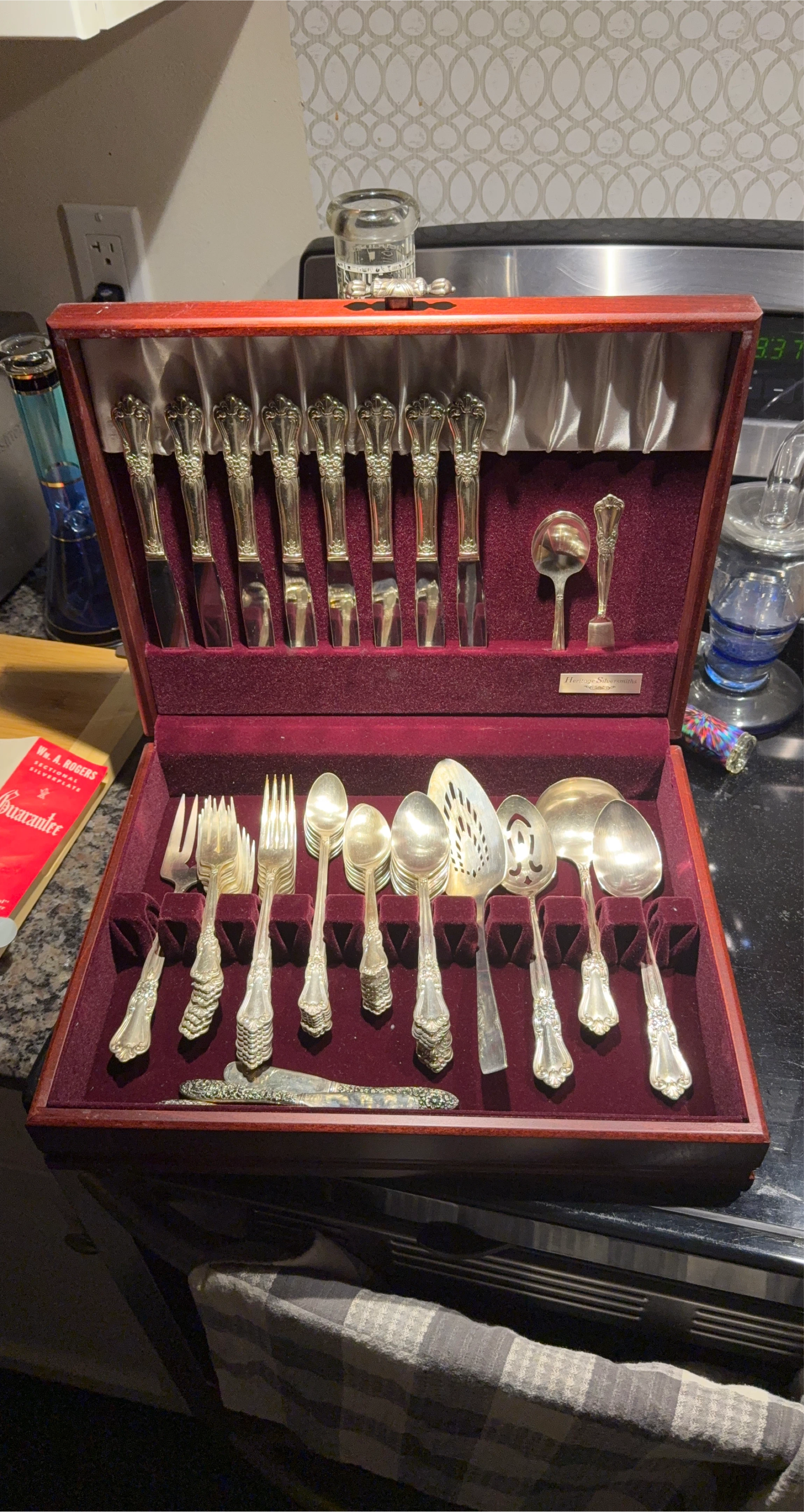 Wa. A. Rogers Silverplate Flatware Set