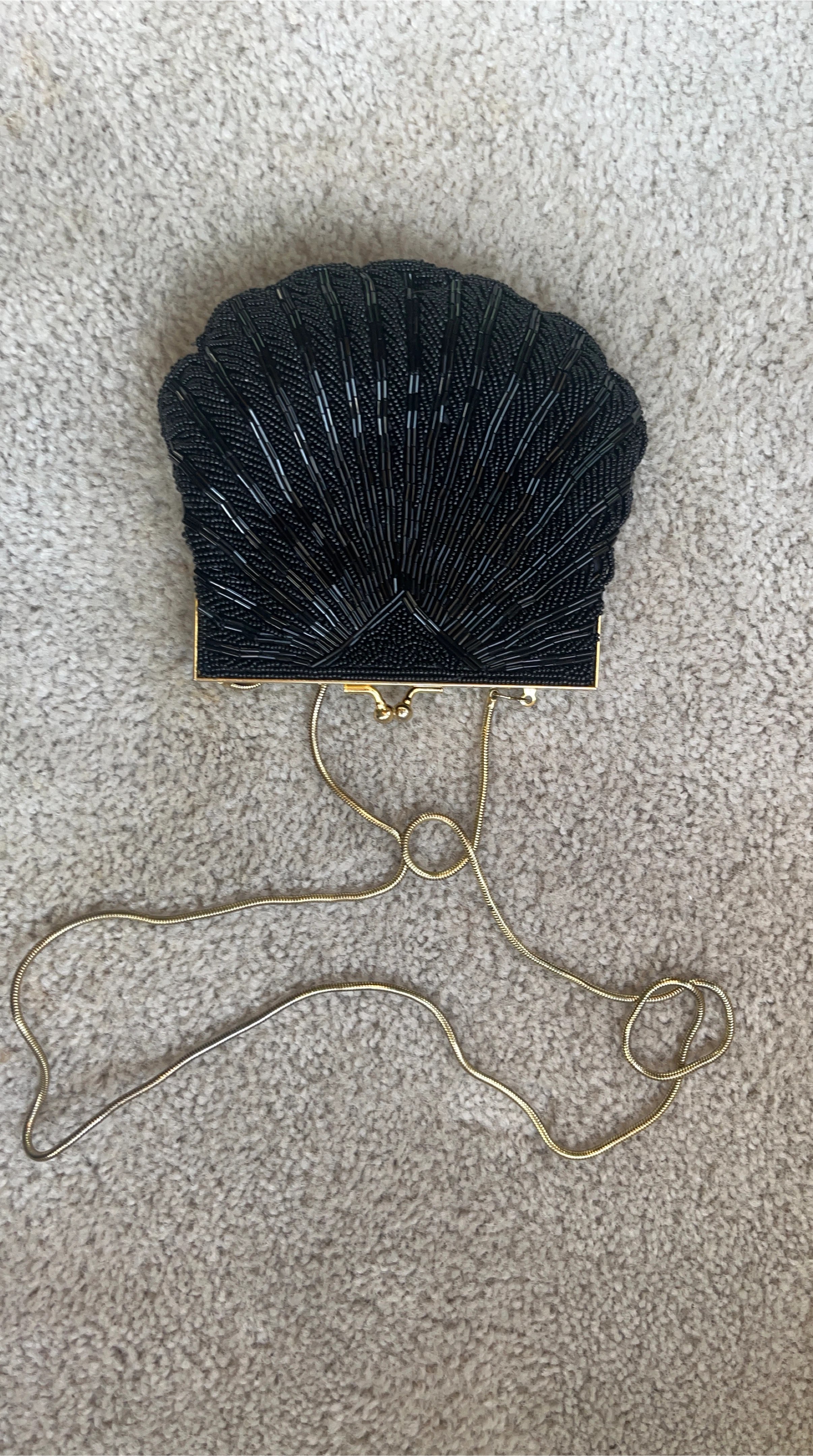 Black Beaded Clam Shell Evening Clutch with Gold Chain