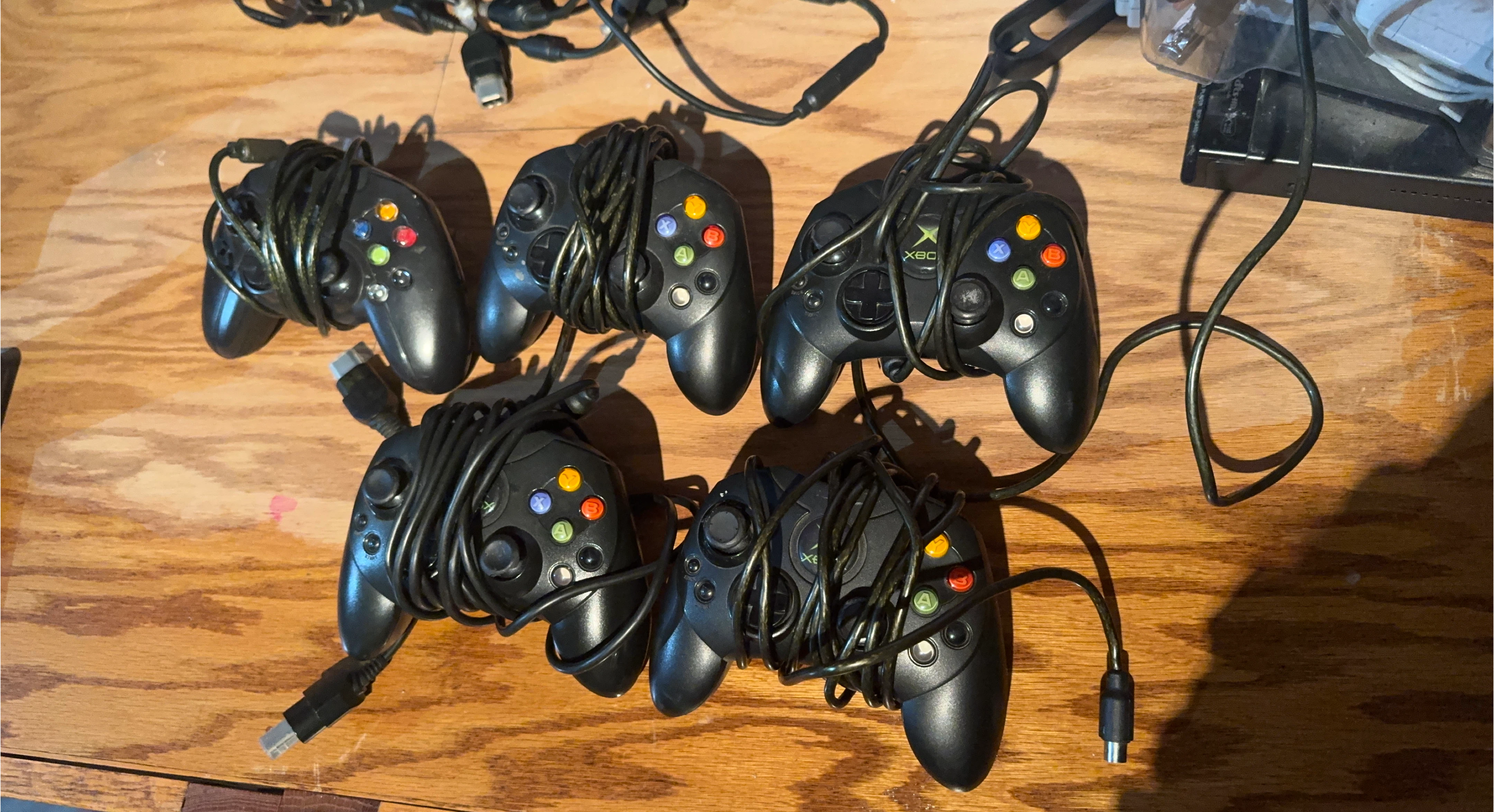 Xbox Controllers (5)- Black